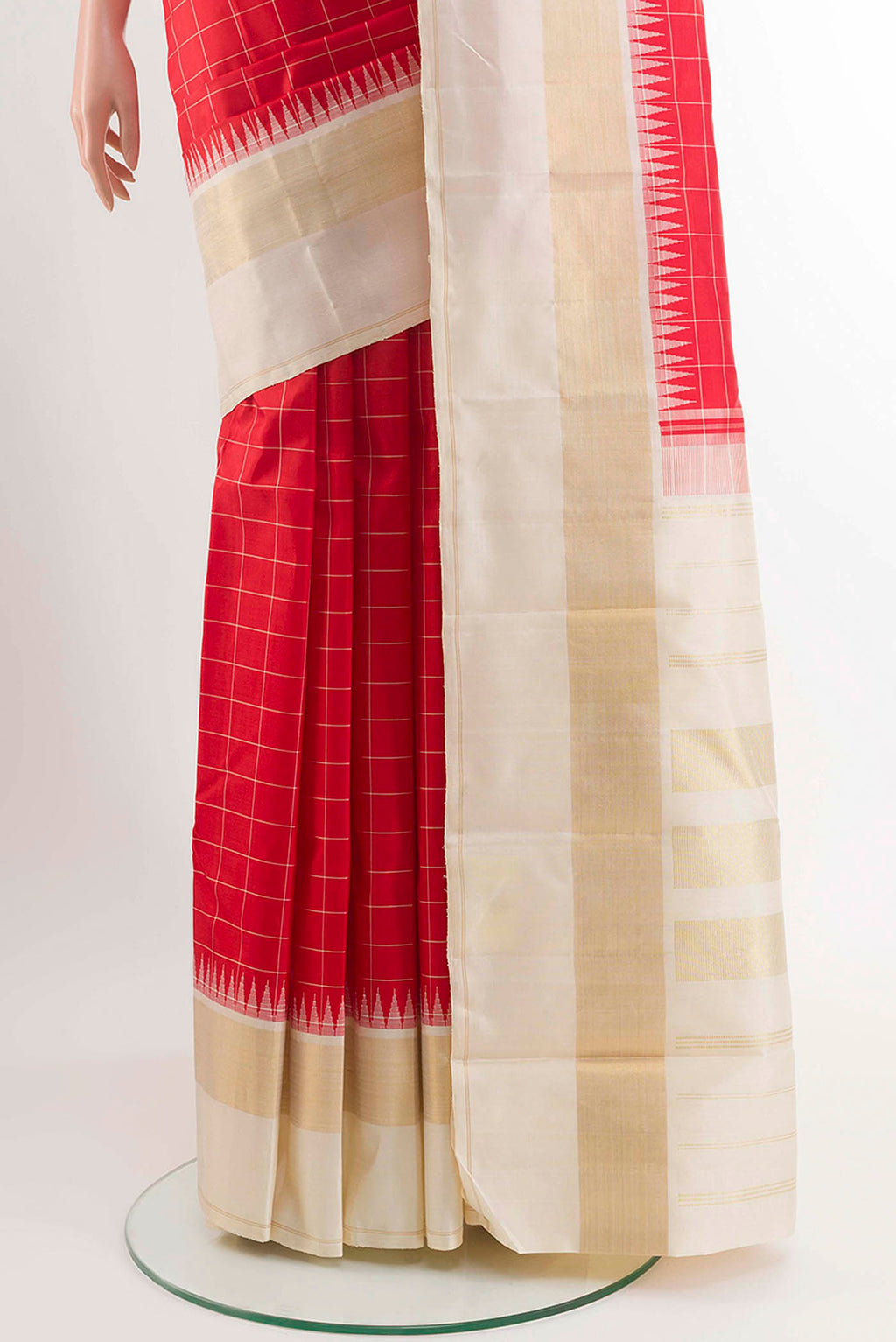 pleats pallu