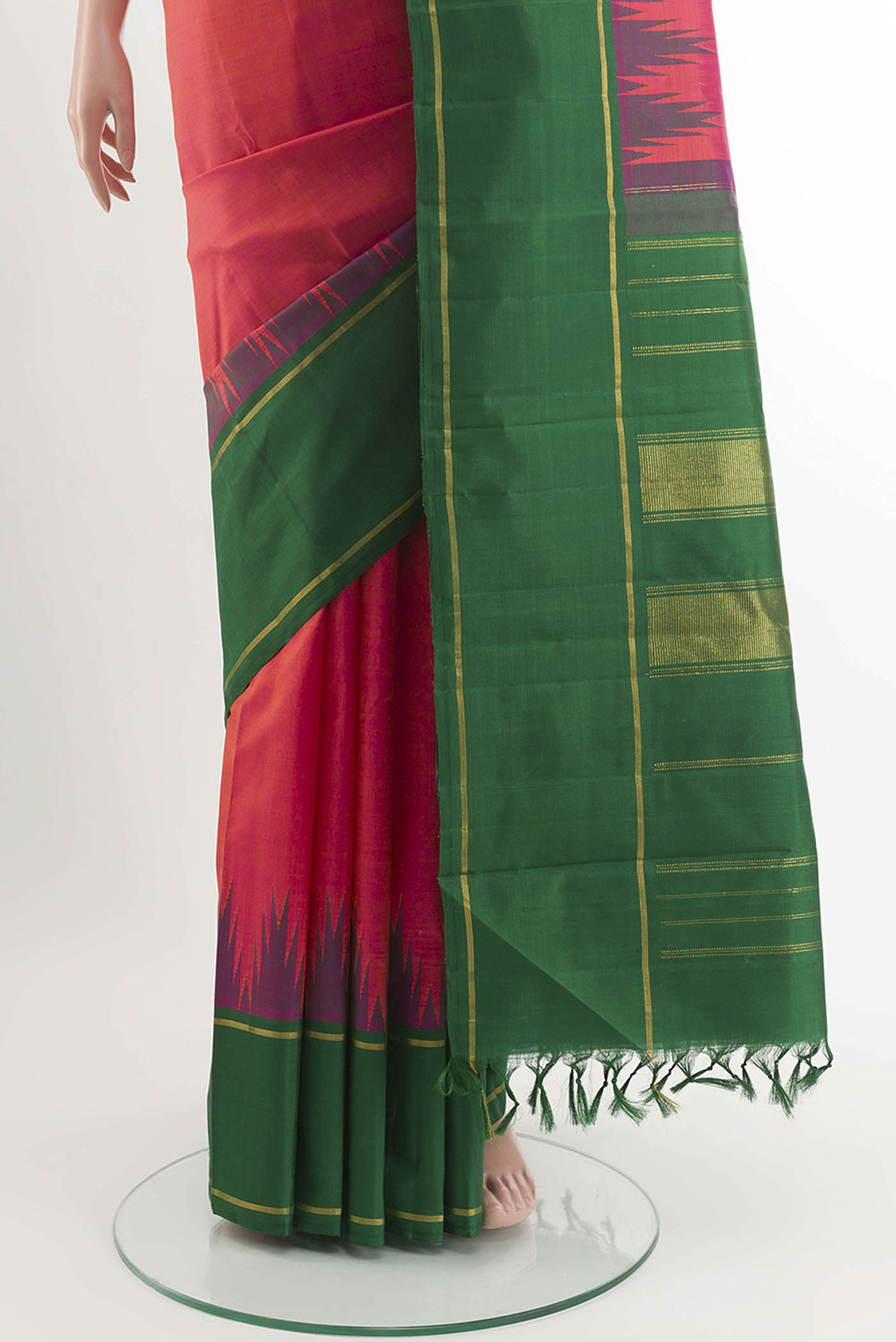 pleats pallu