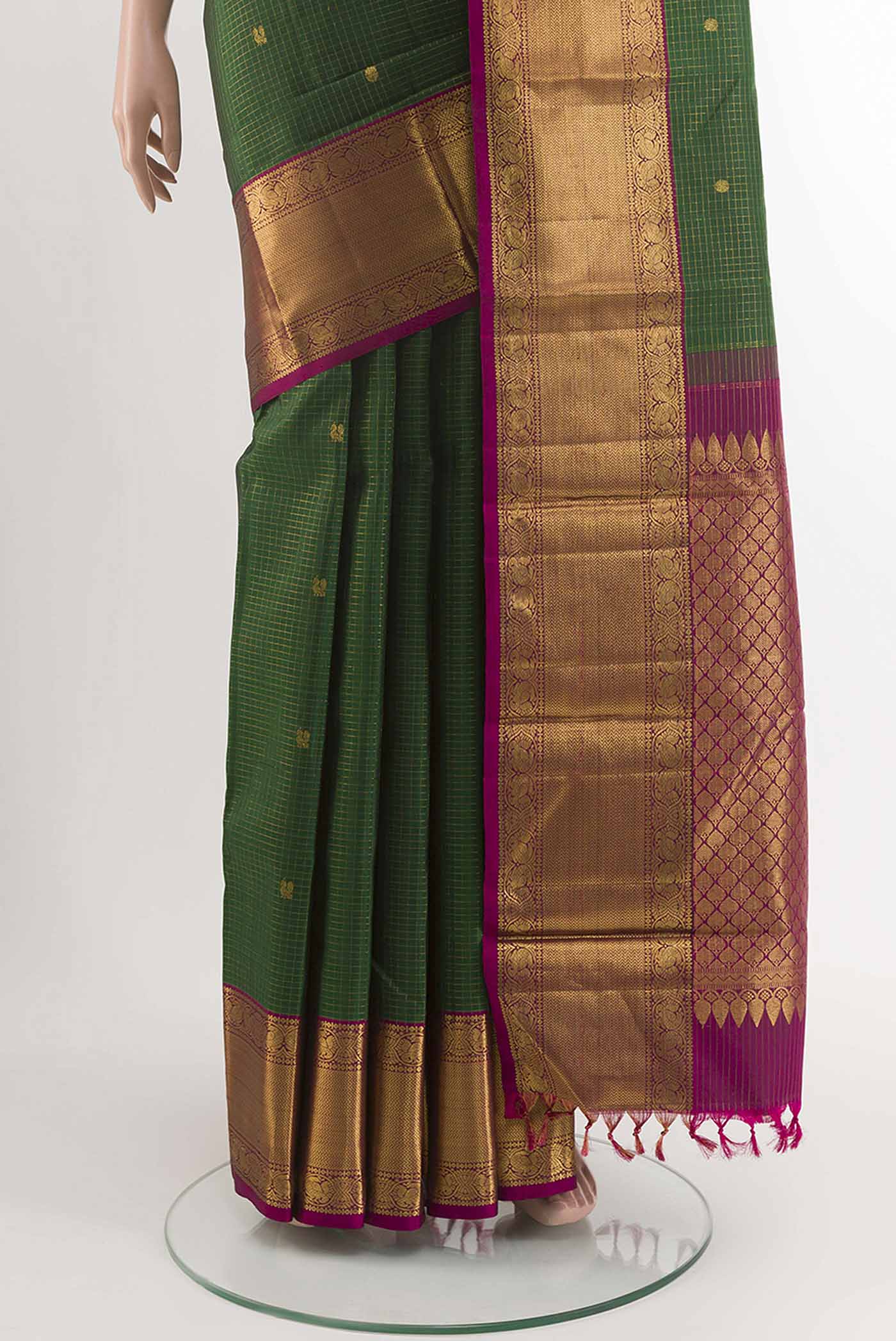 pleats pallu
