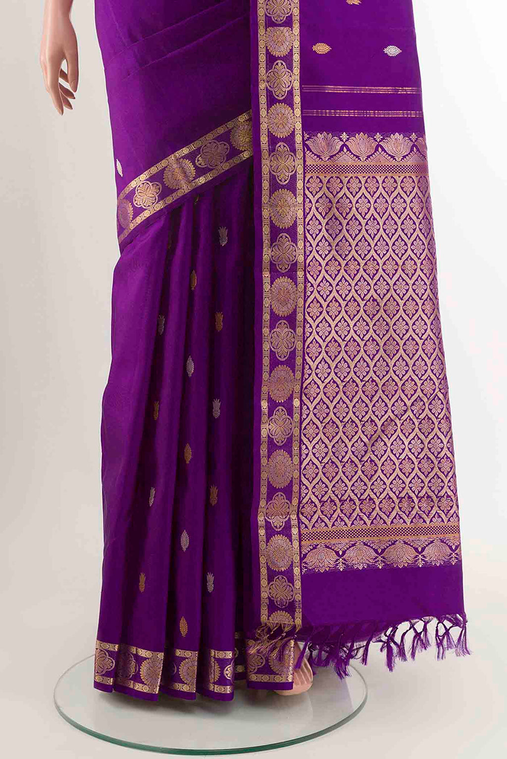 pleats pallu