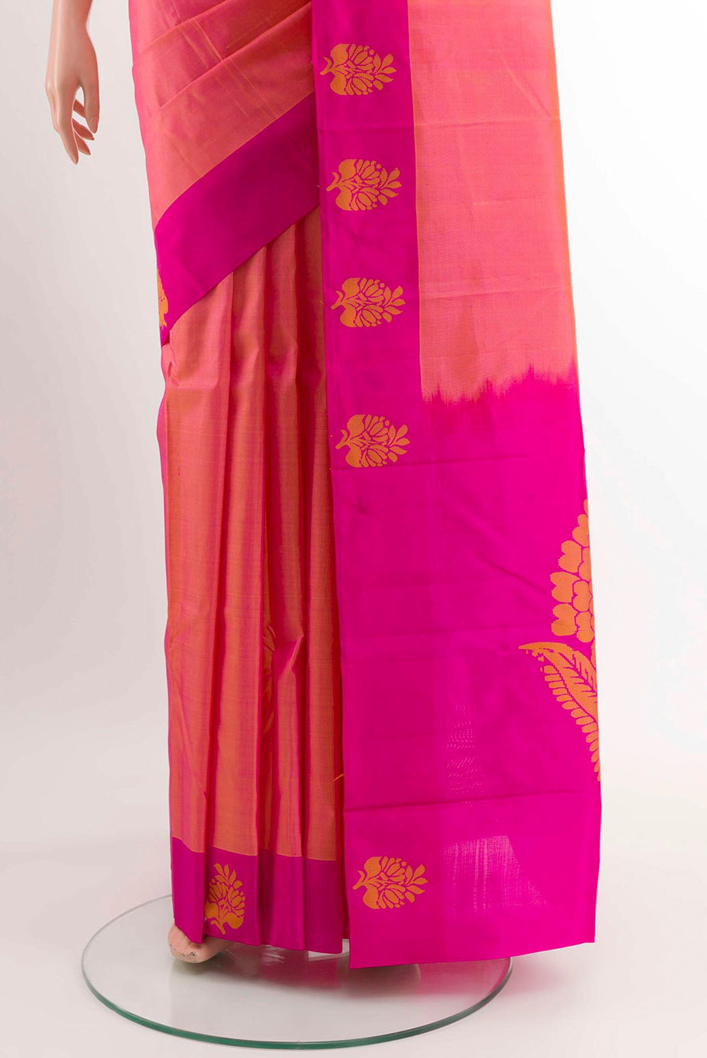 pleats pallu