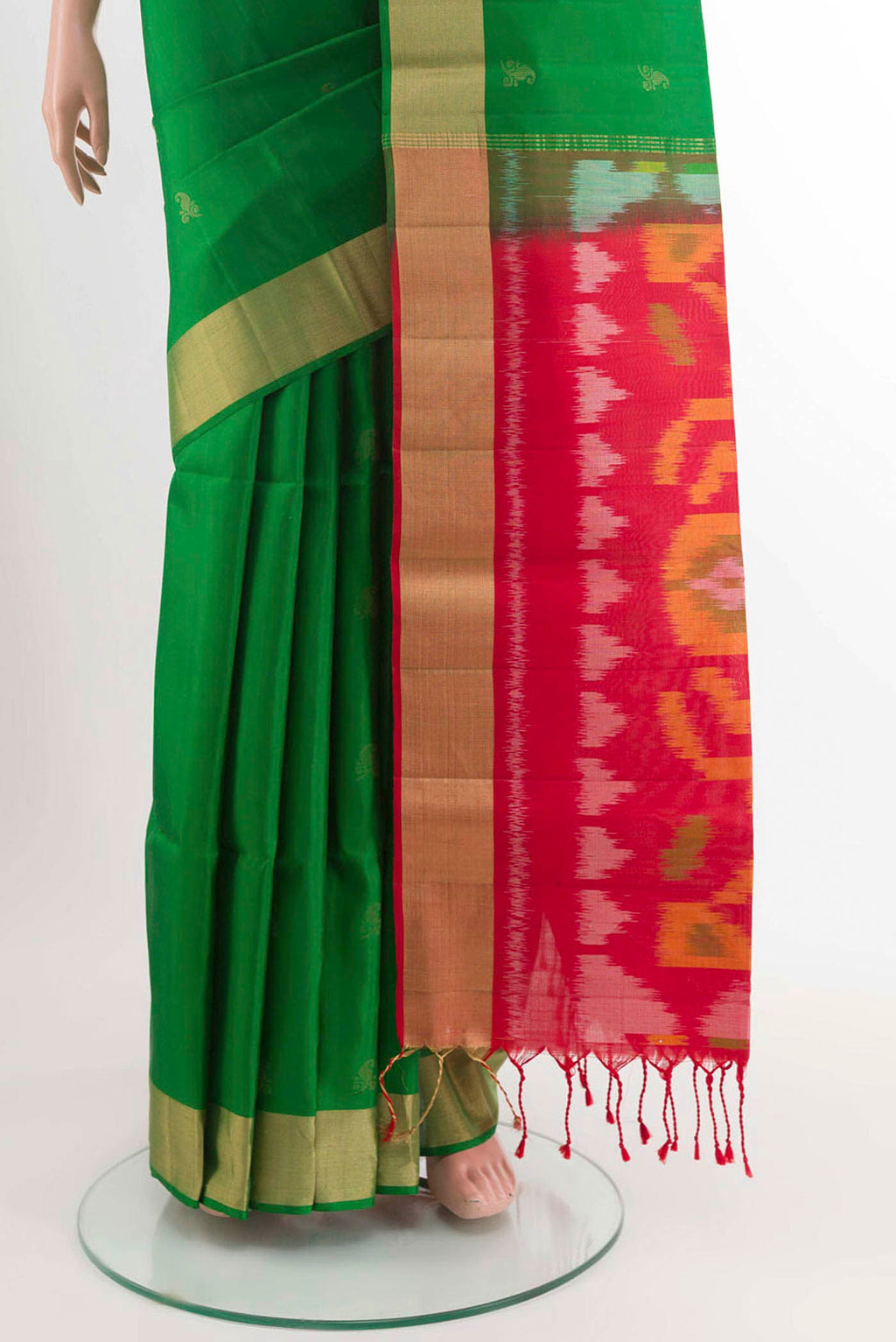 pleats pallu