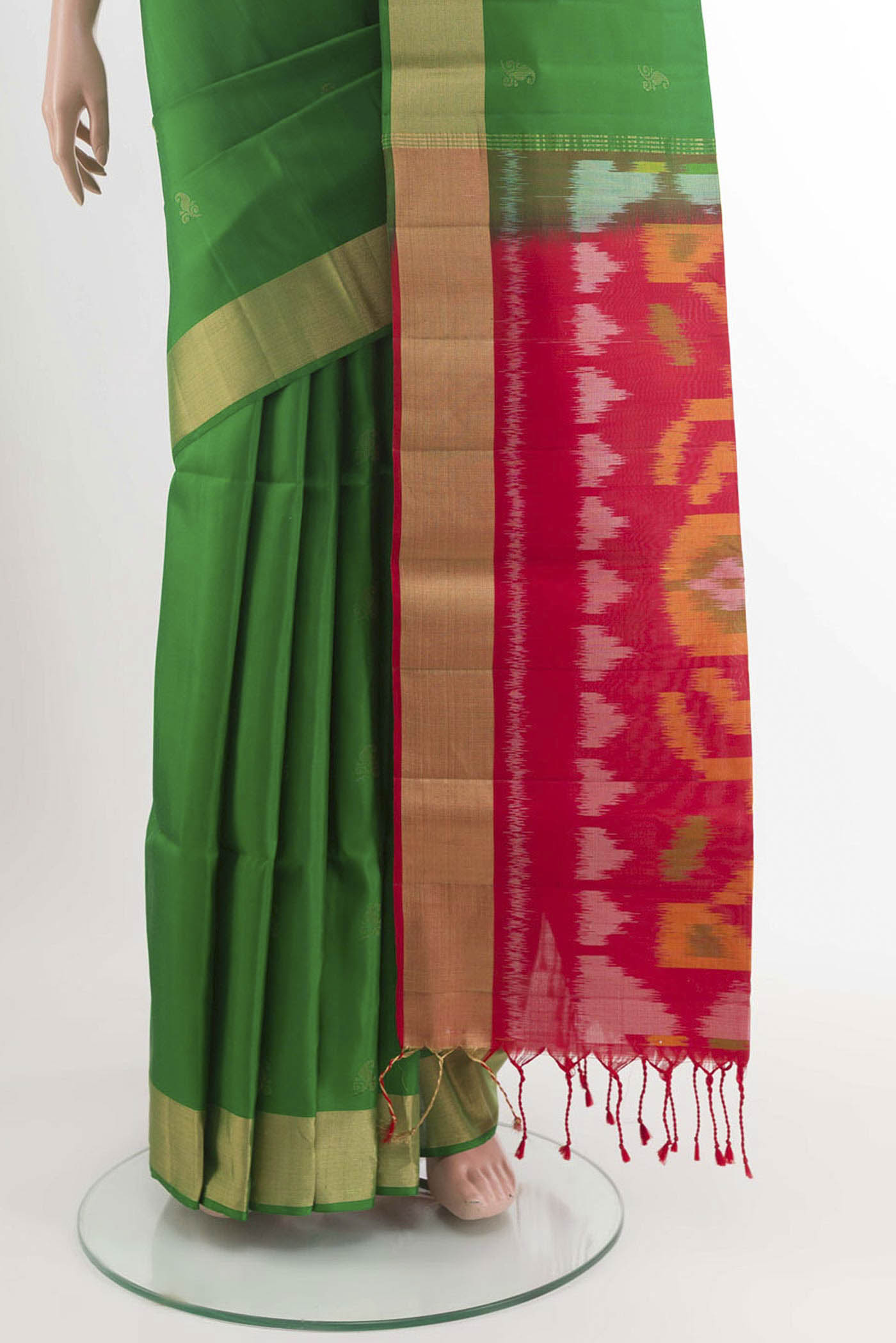 pleats pallu