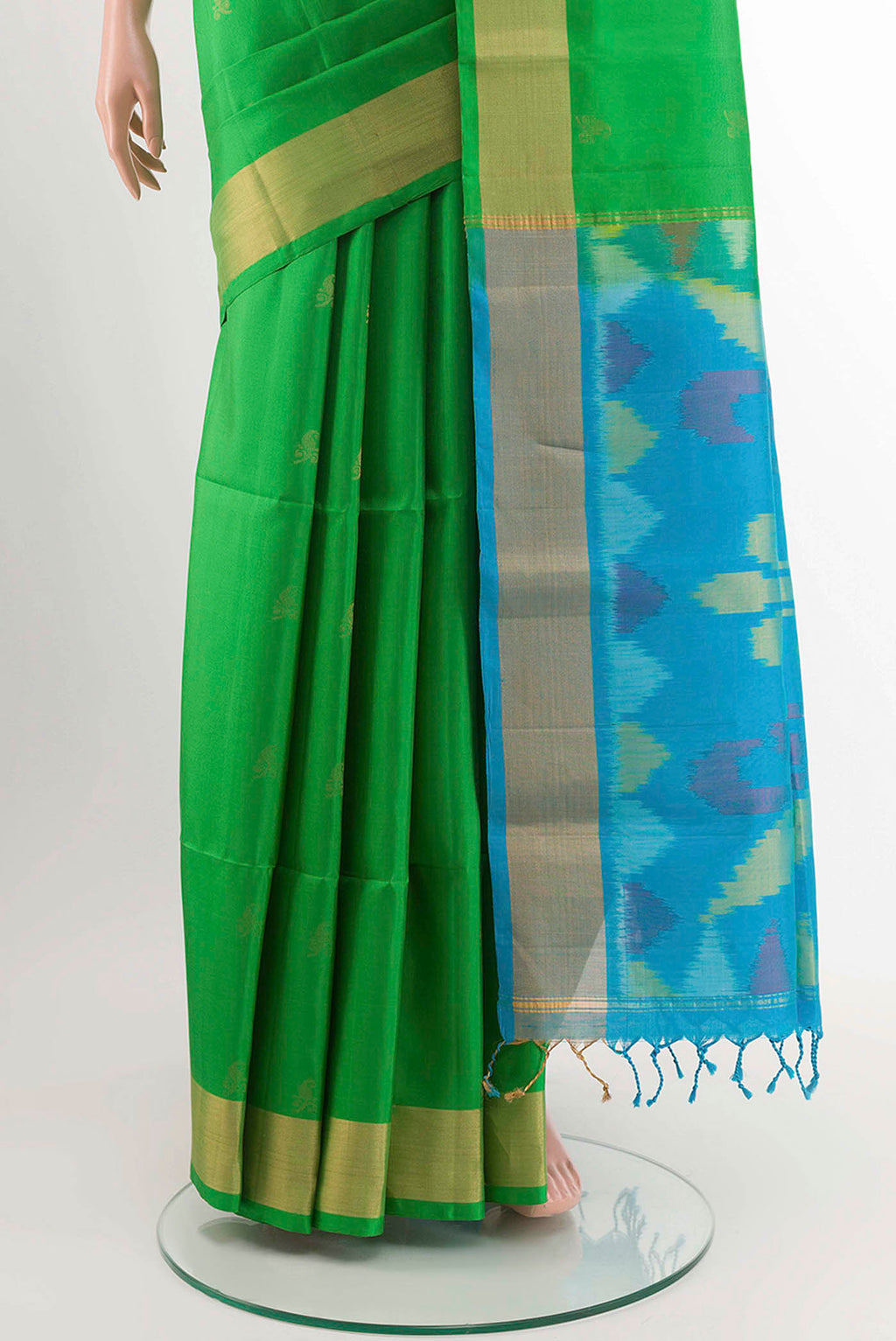 pleats pallu