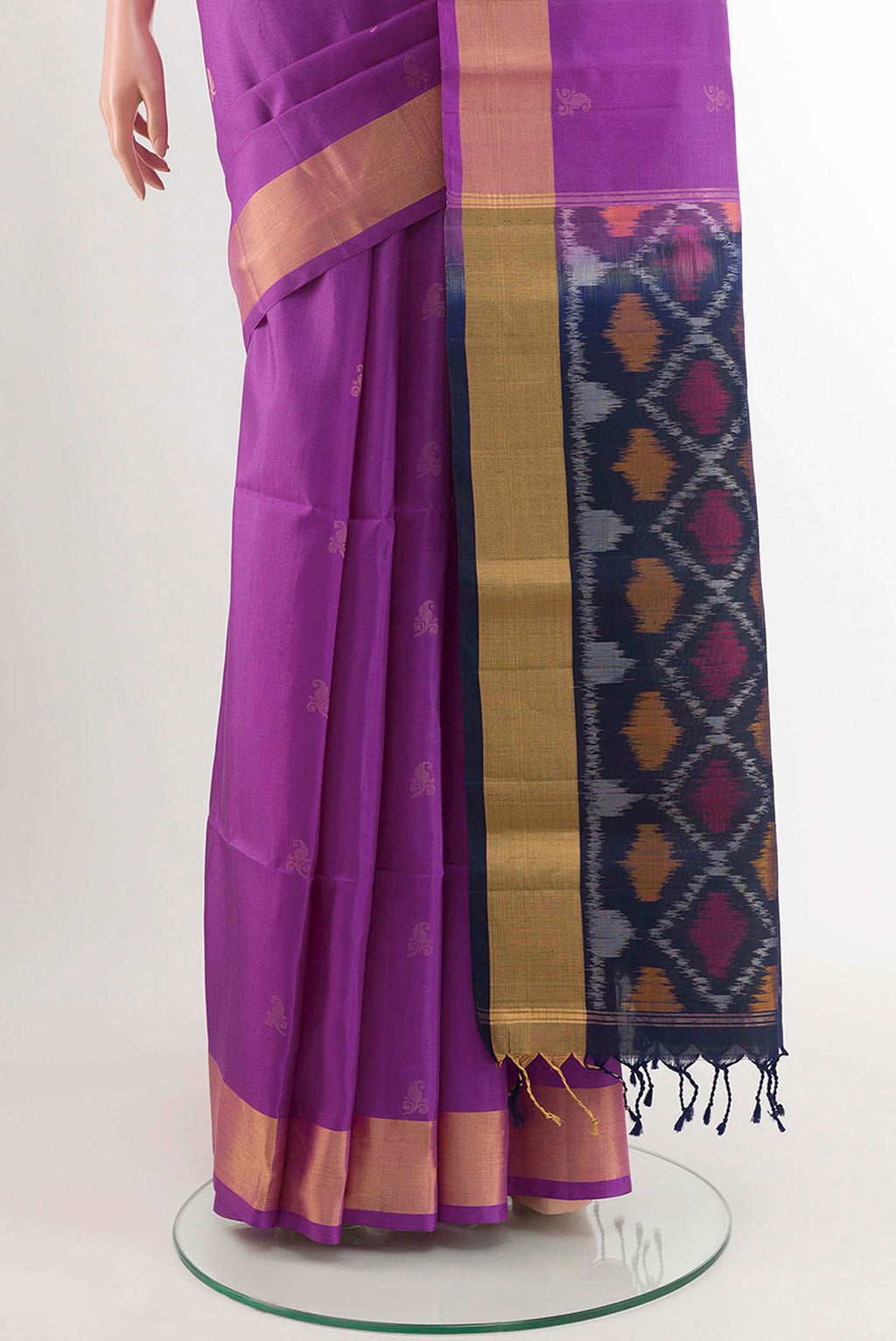 pleats pallu