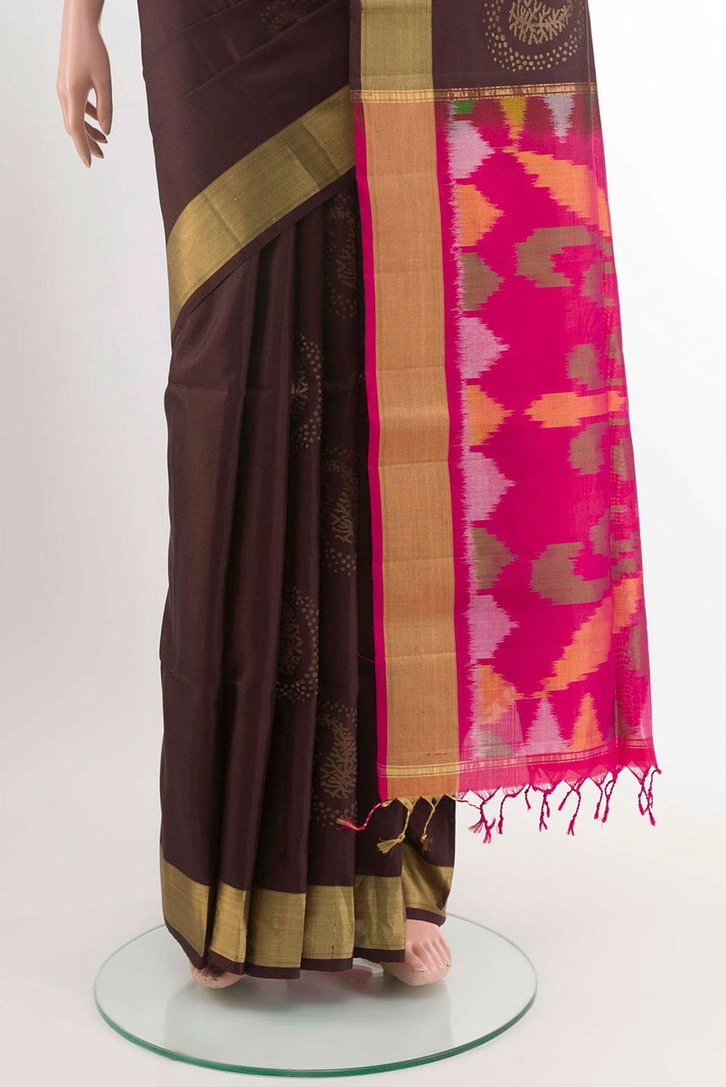 pleats pallu