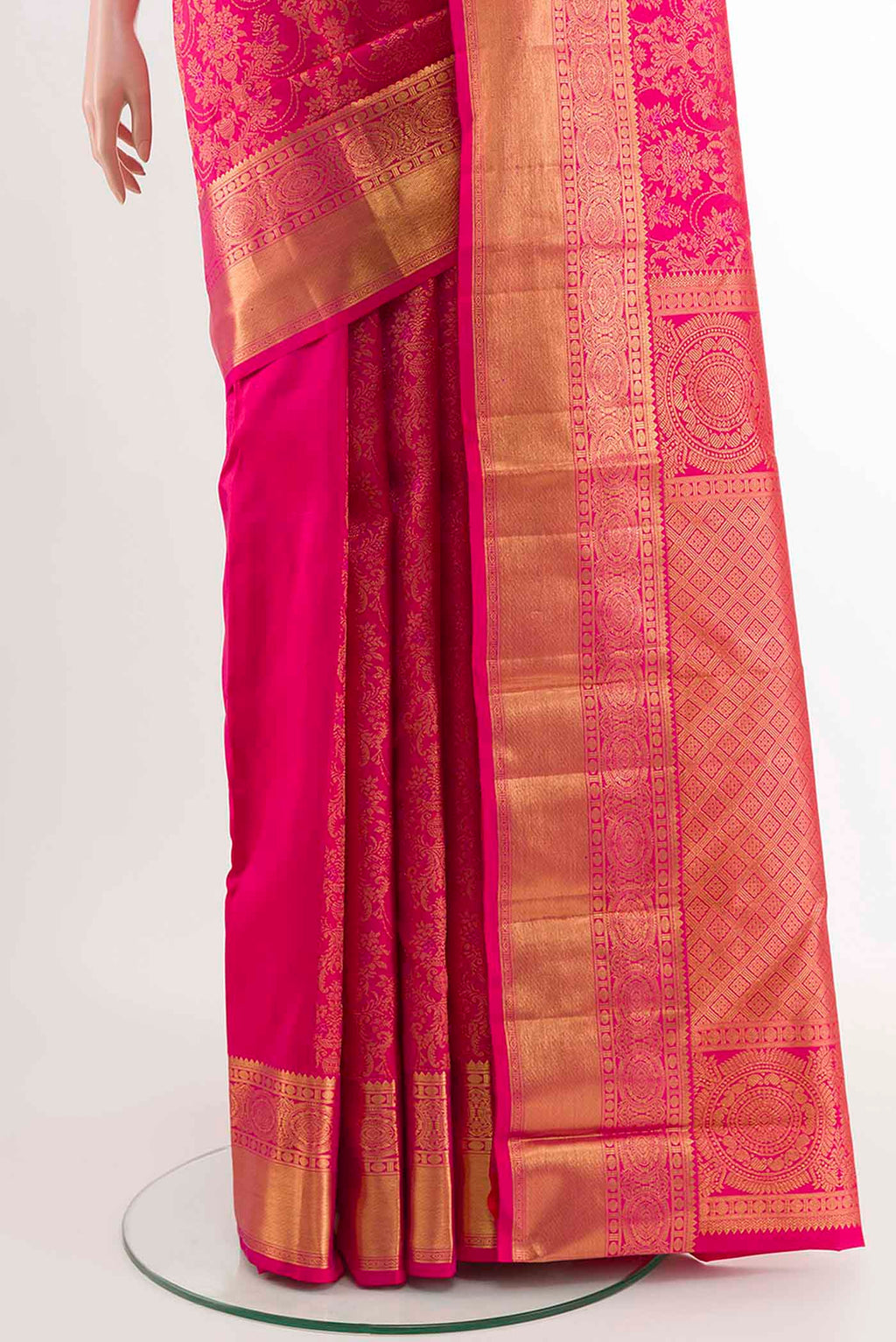 pleats pallu