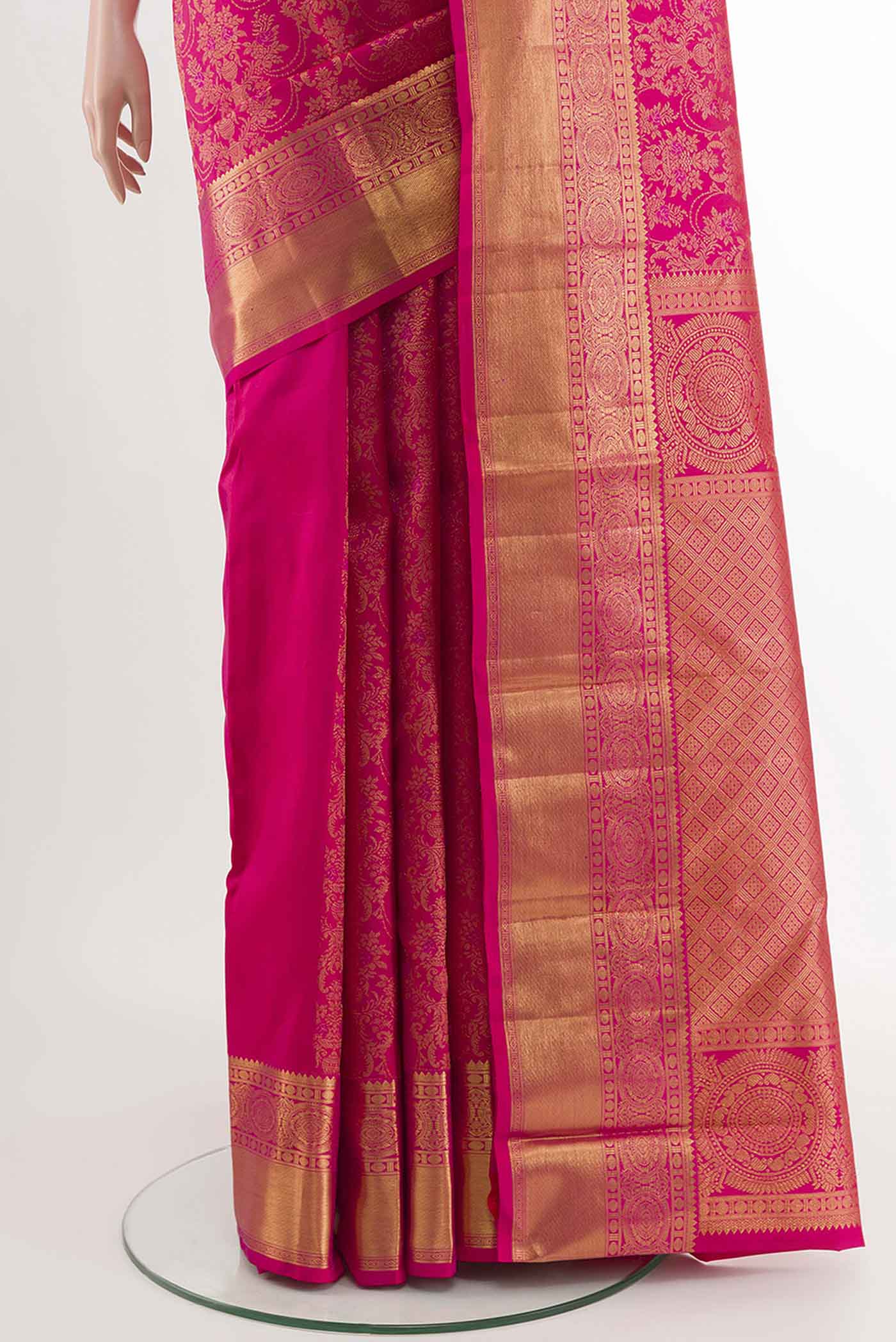 pleats pallu