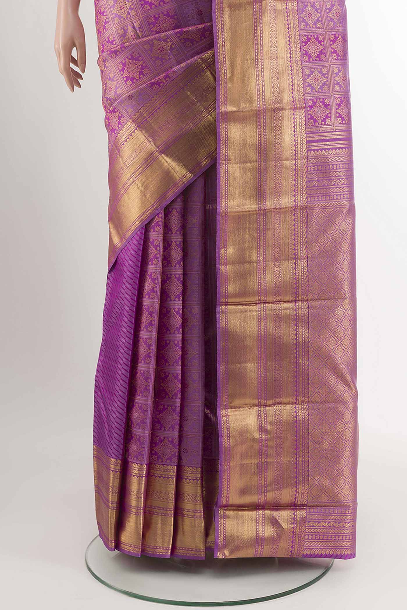 pleats pallu