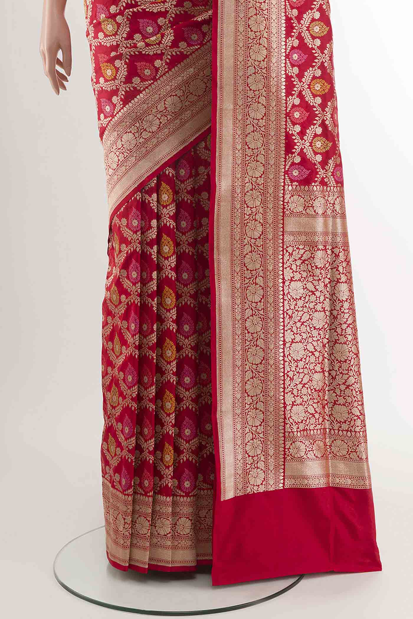 pleats pallu