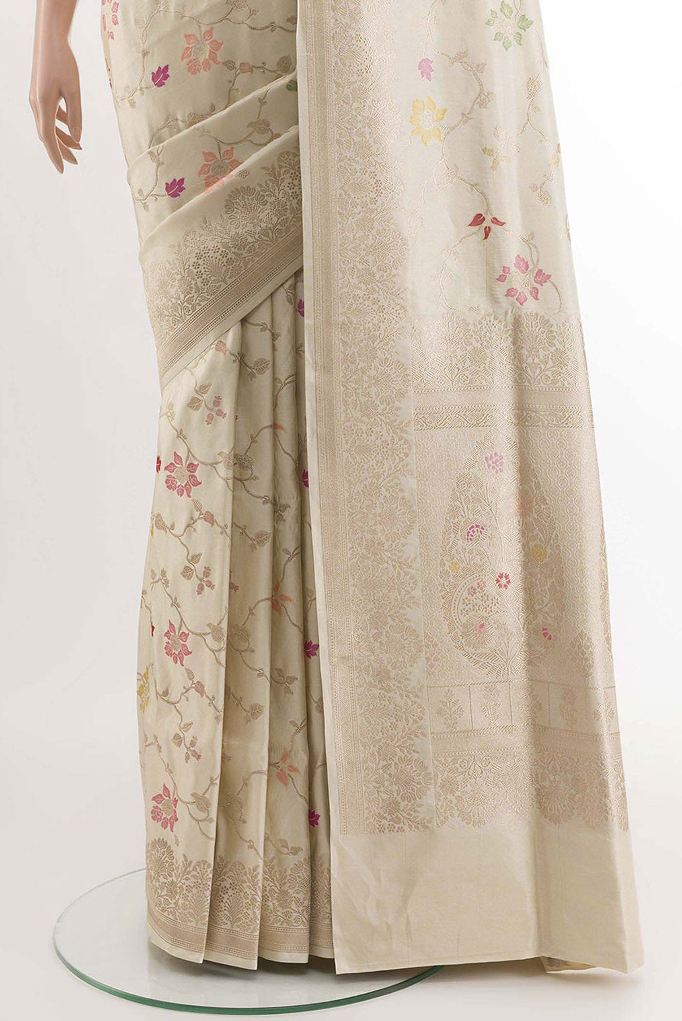 pleats pallu