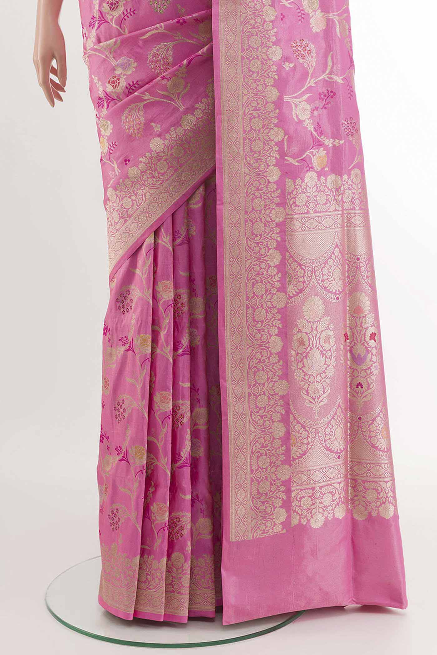 pleats pallu