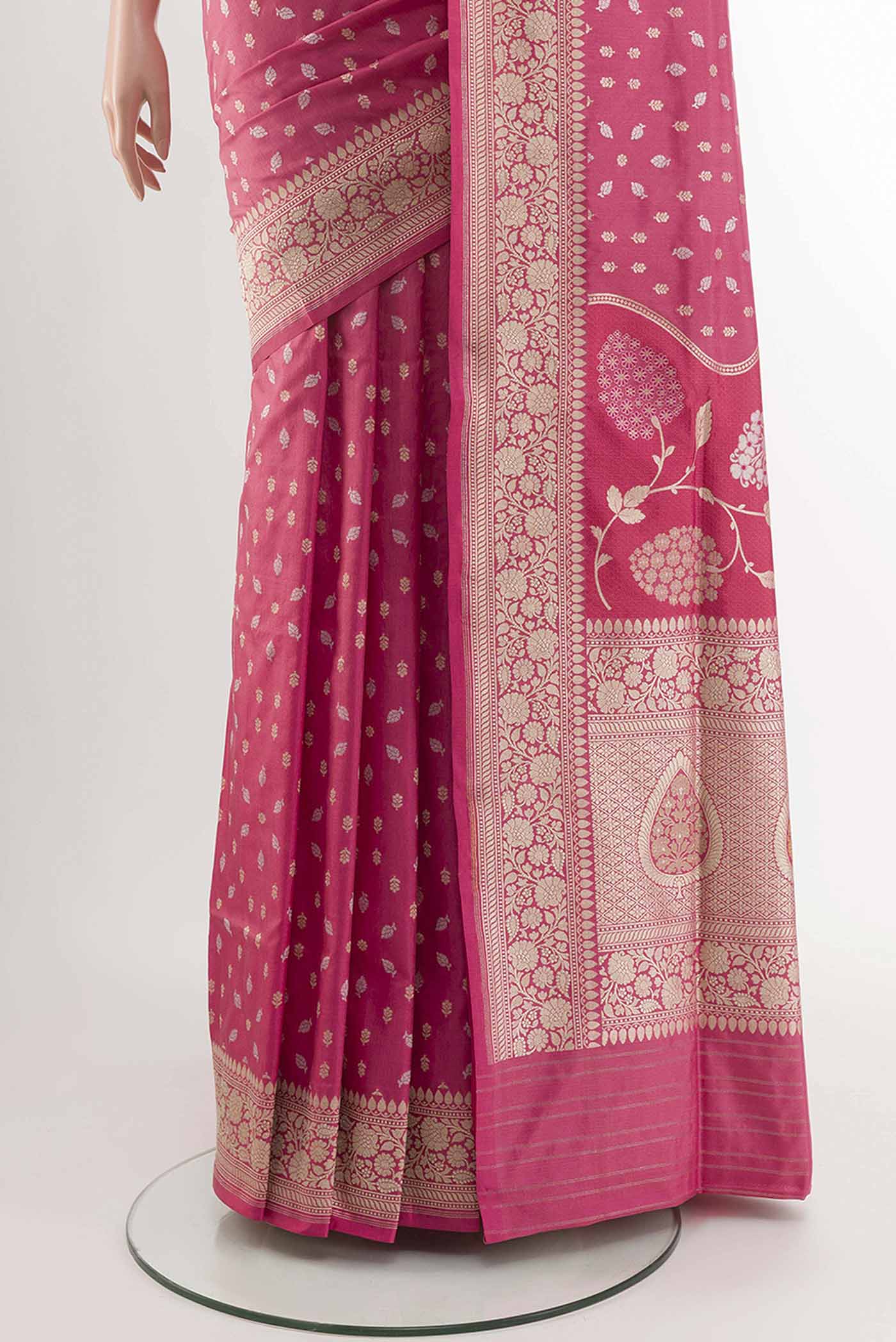 pleats pallu