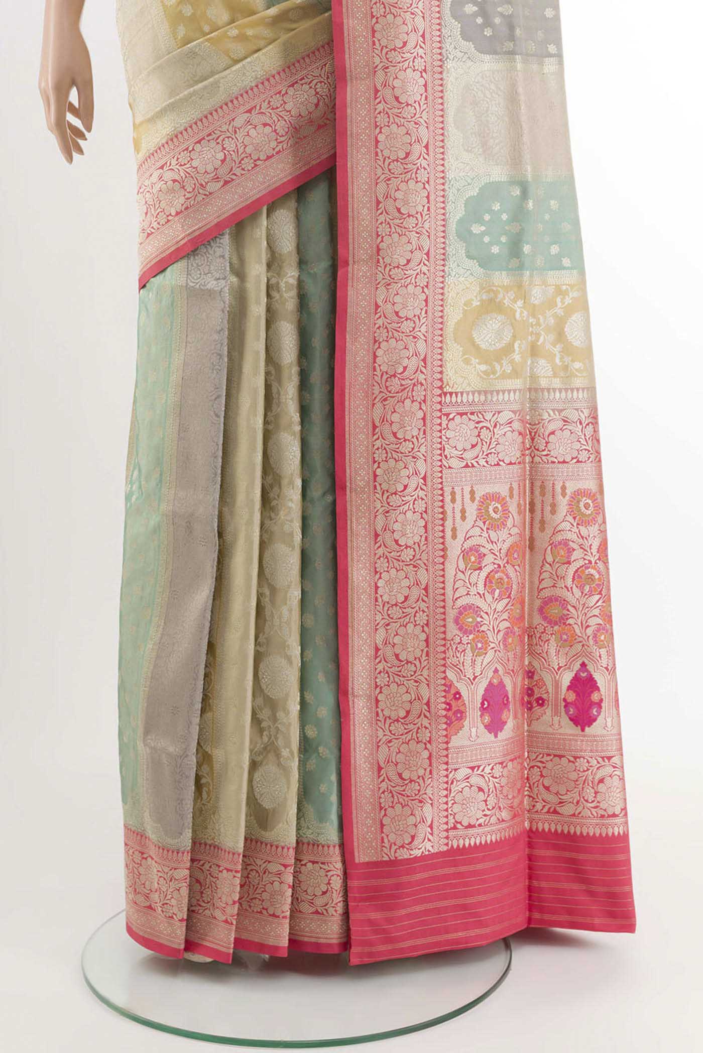 pleats pallu