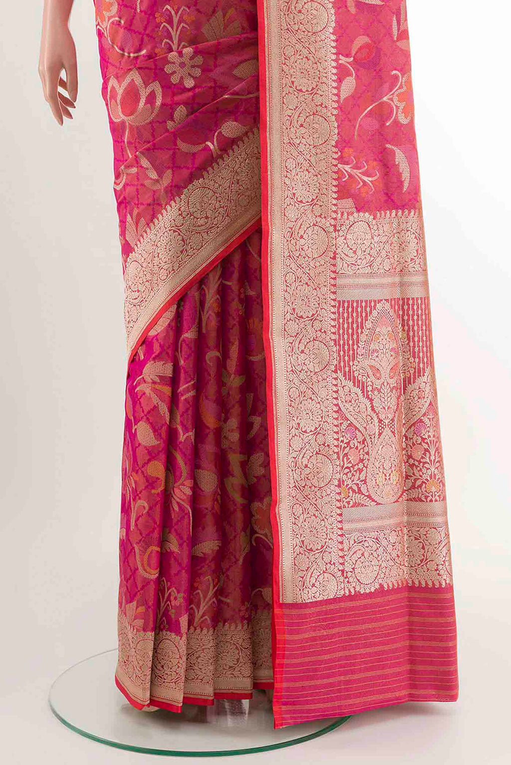 pleats pallu