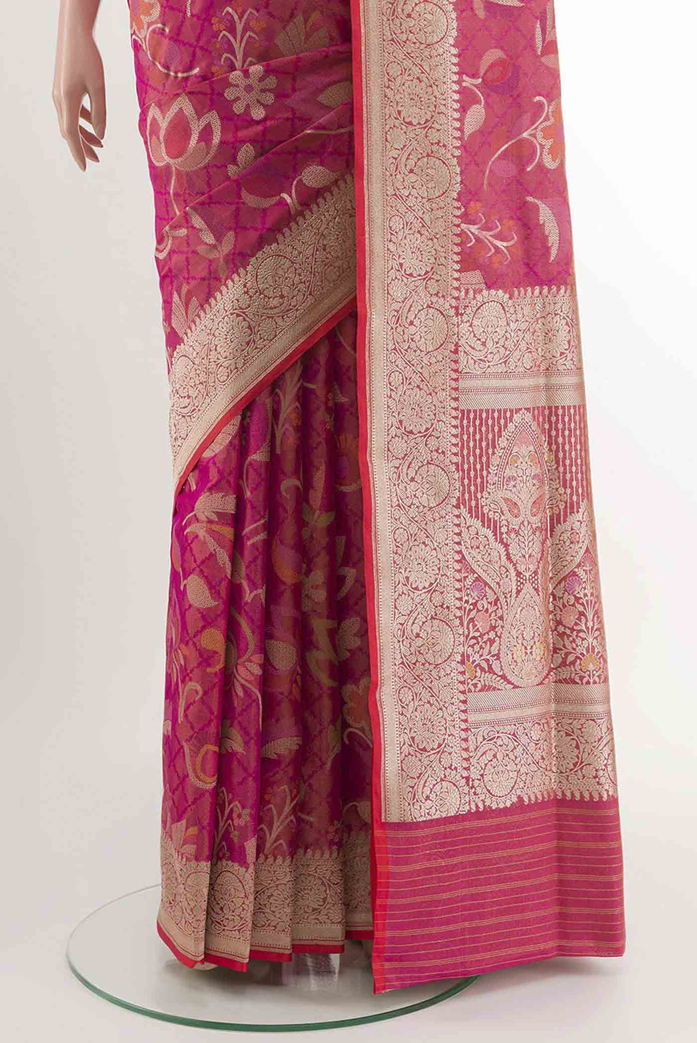 pleats pallu