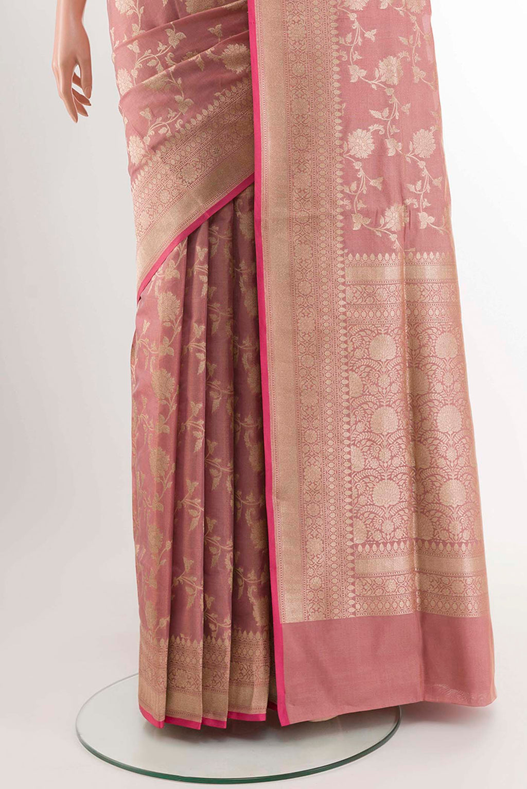 pleats pallu