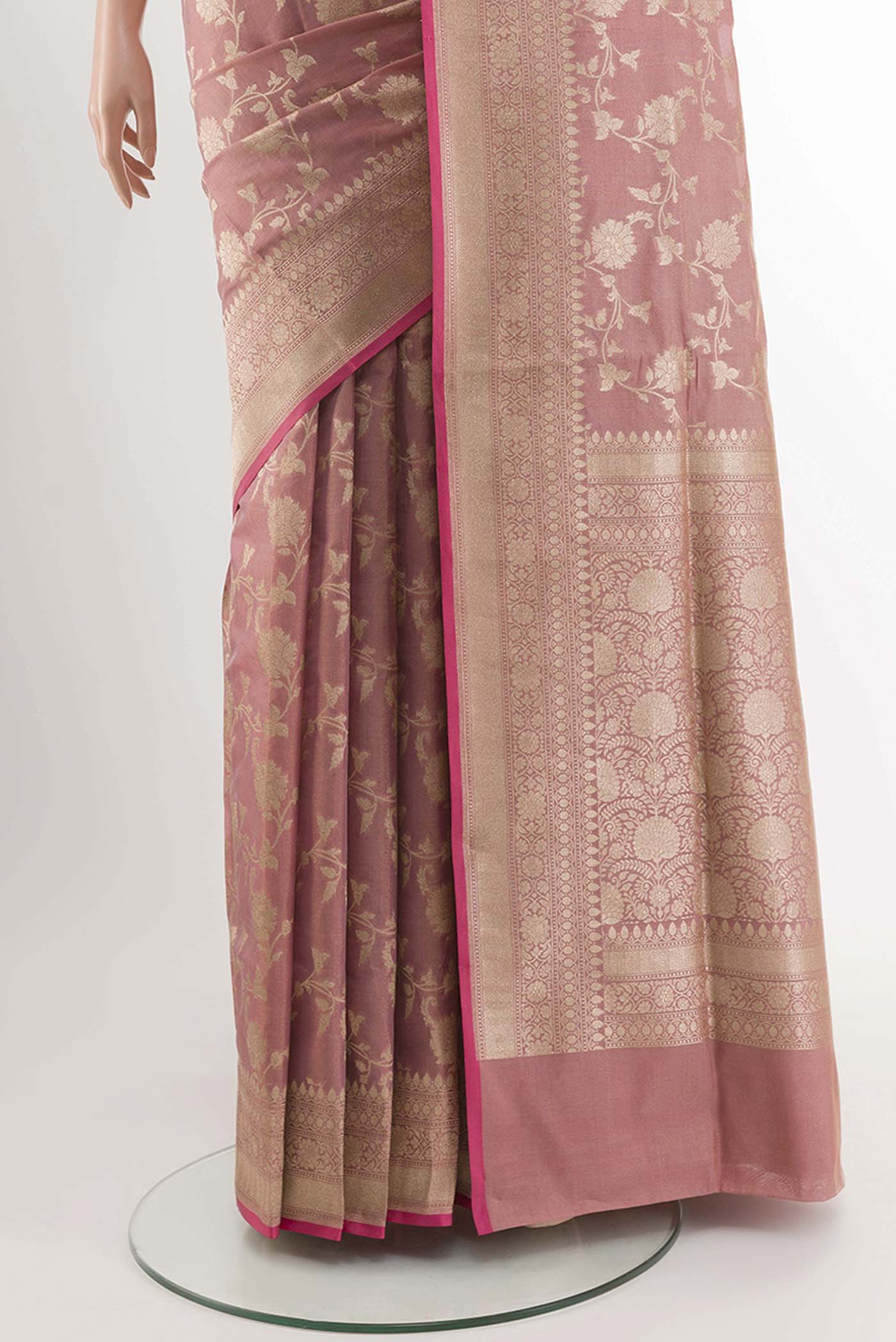 pleats pallu
