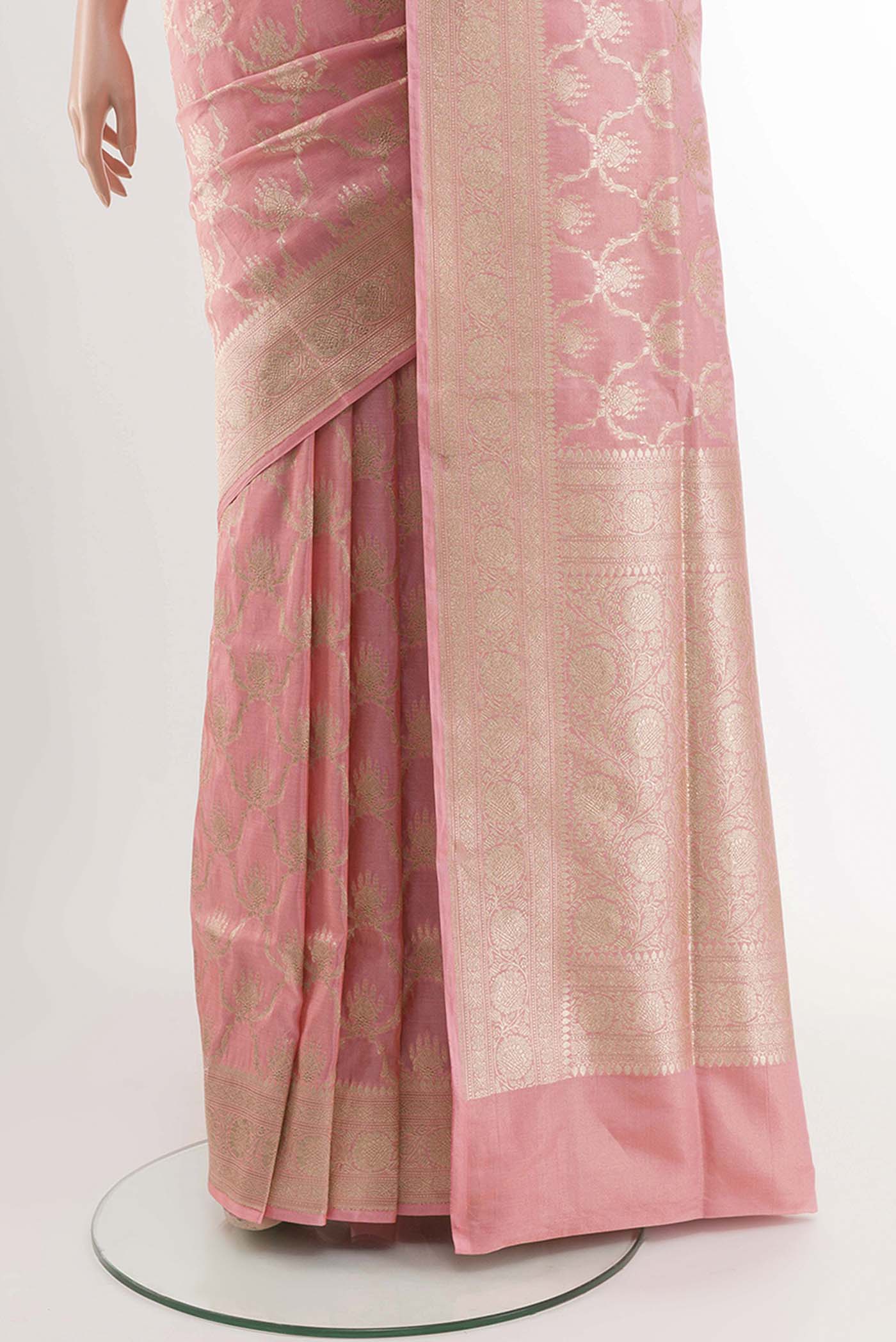 pleats pallu