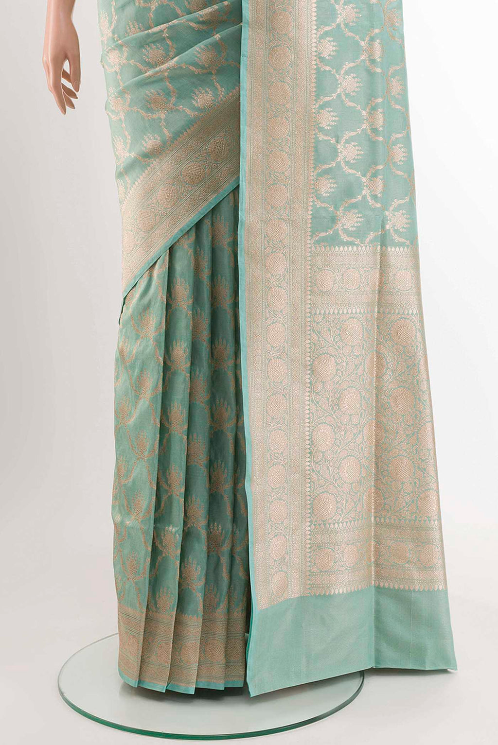 pleats pallu