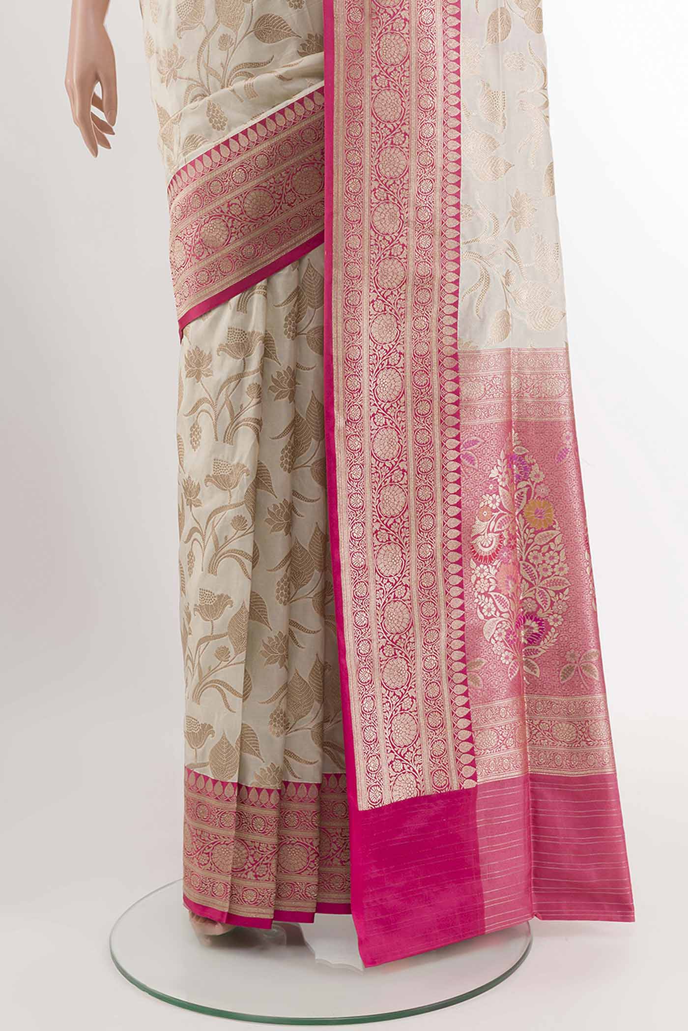 pleats pallu