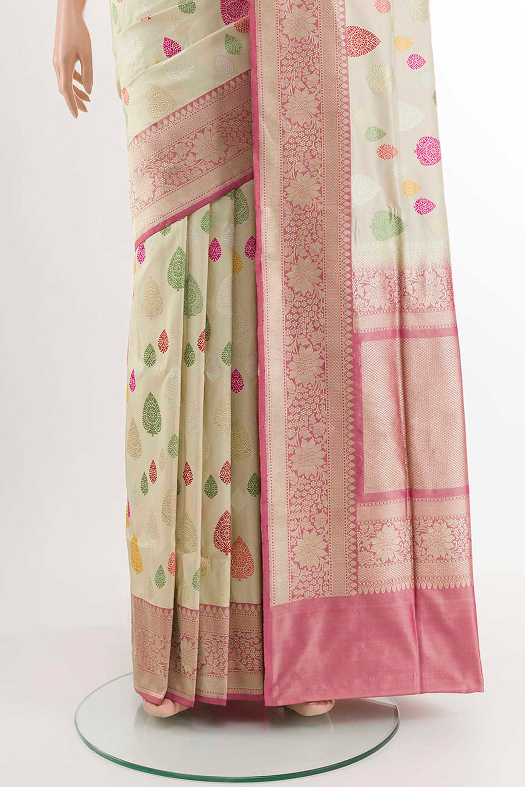 pleats pallu