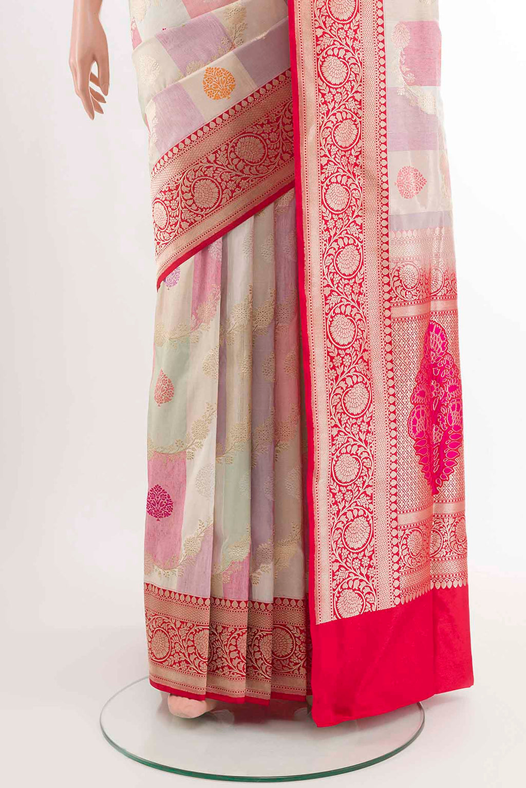 pleats pallu