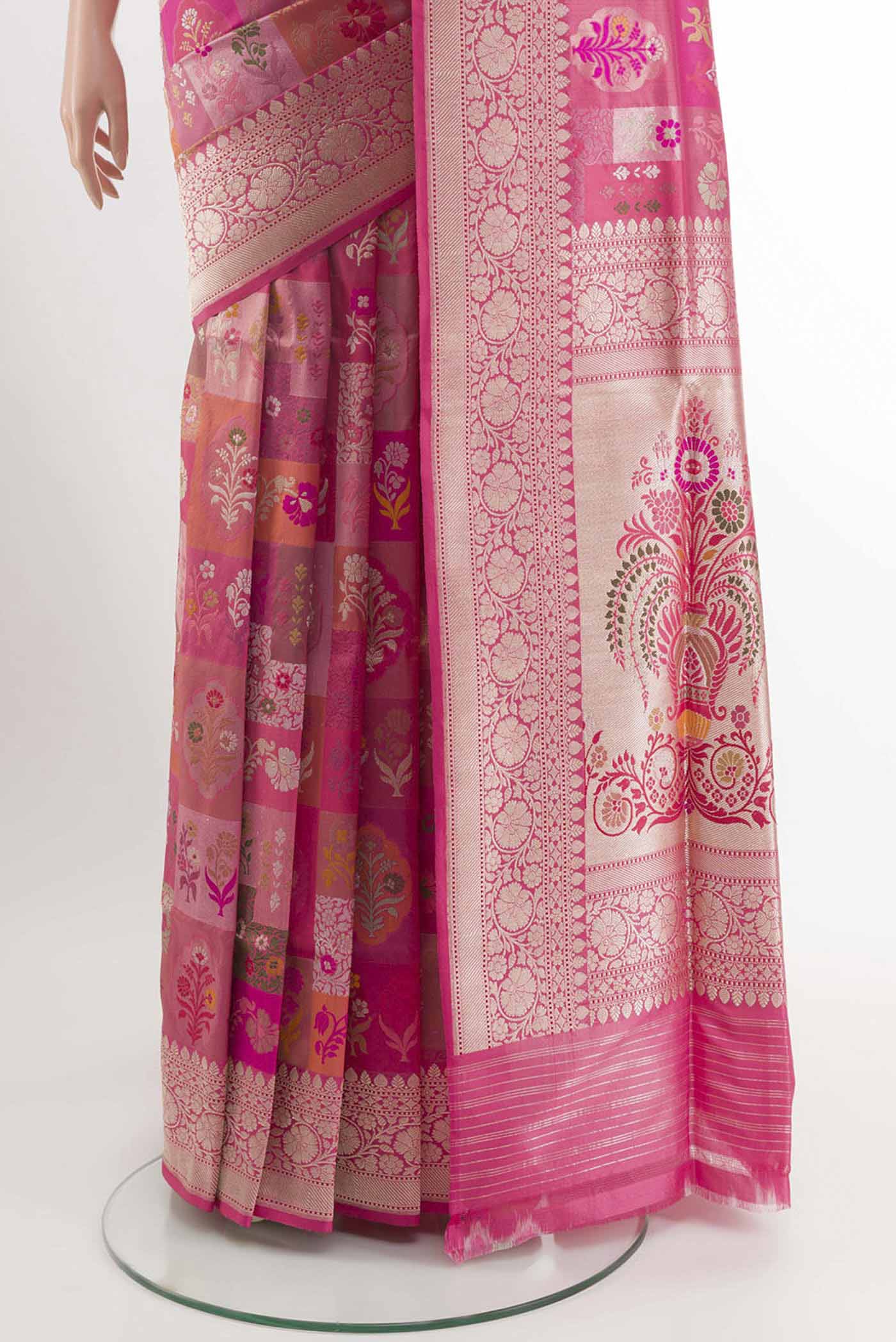 pleats pallu