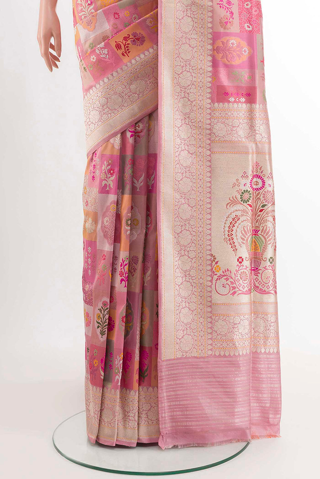 pleats pallu