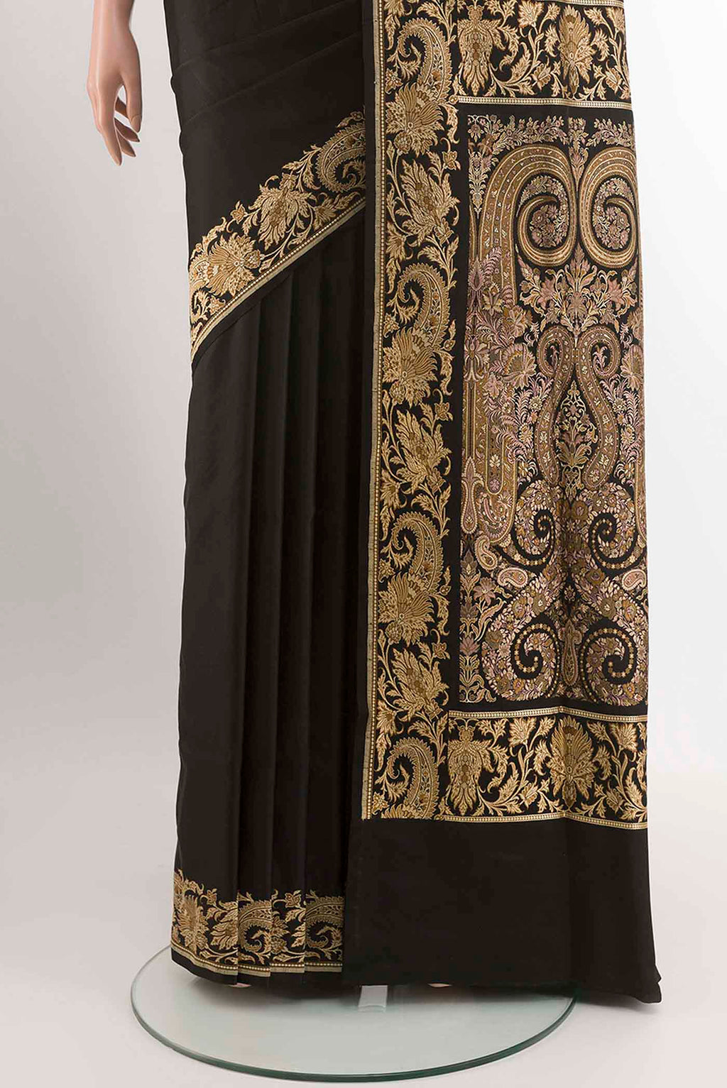 pleats pallu