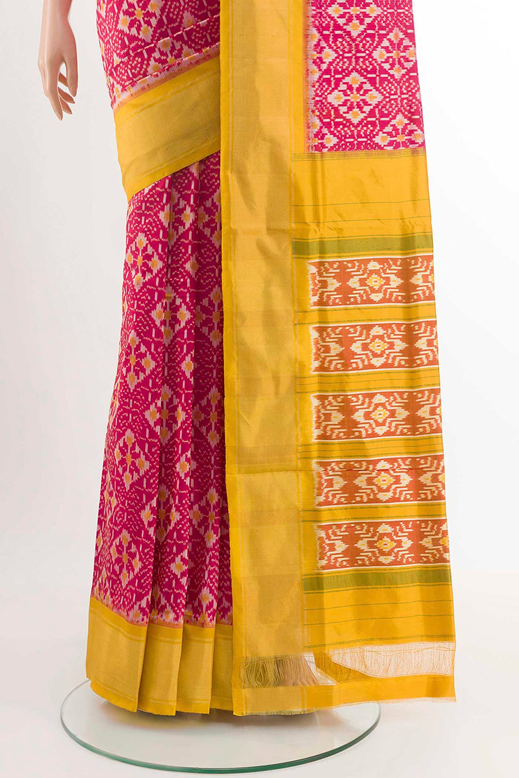 pleats pallu