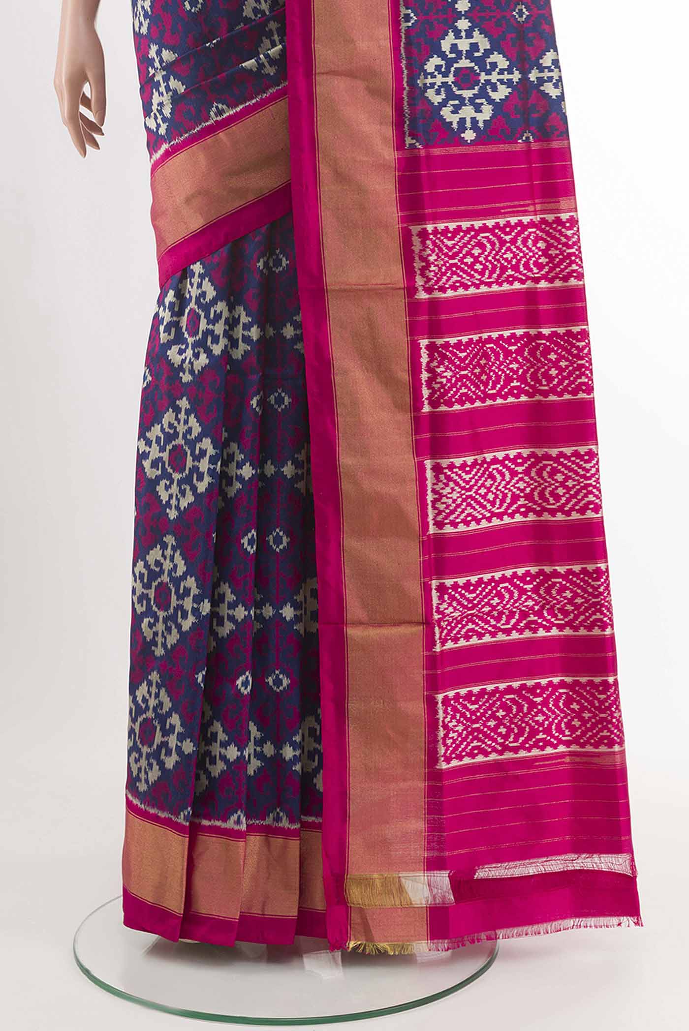 pleats pallu