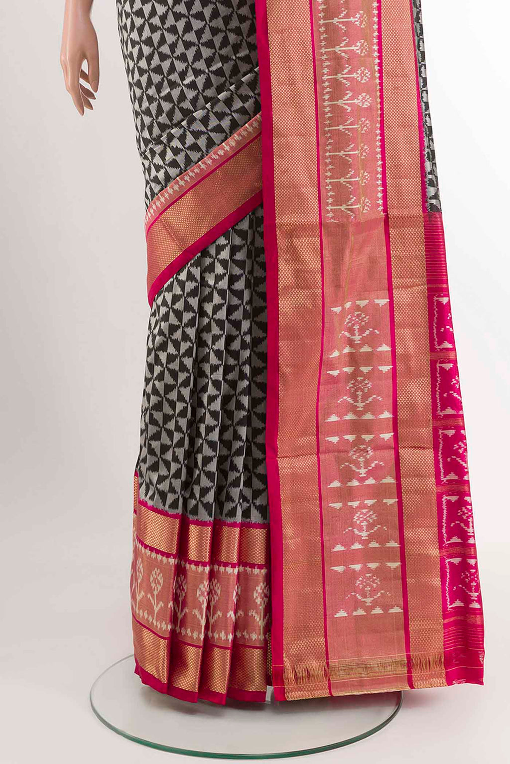 pleats pallu