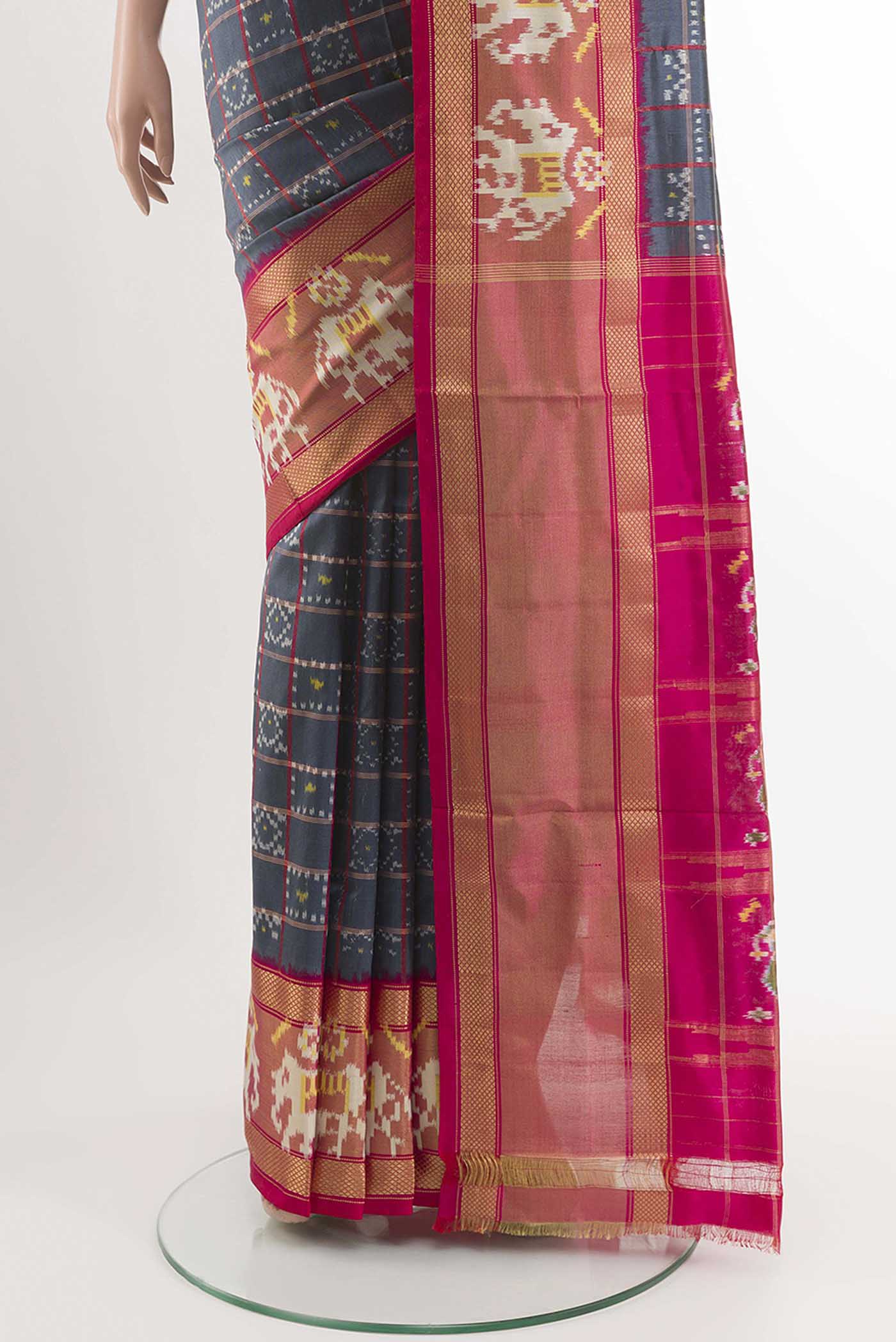 pleats pallu
