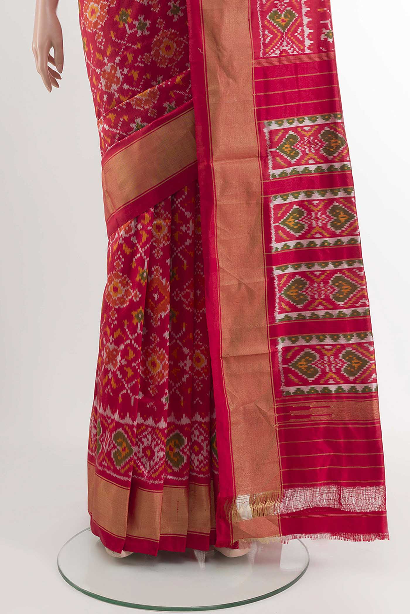 pleats pallu