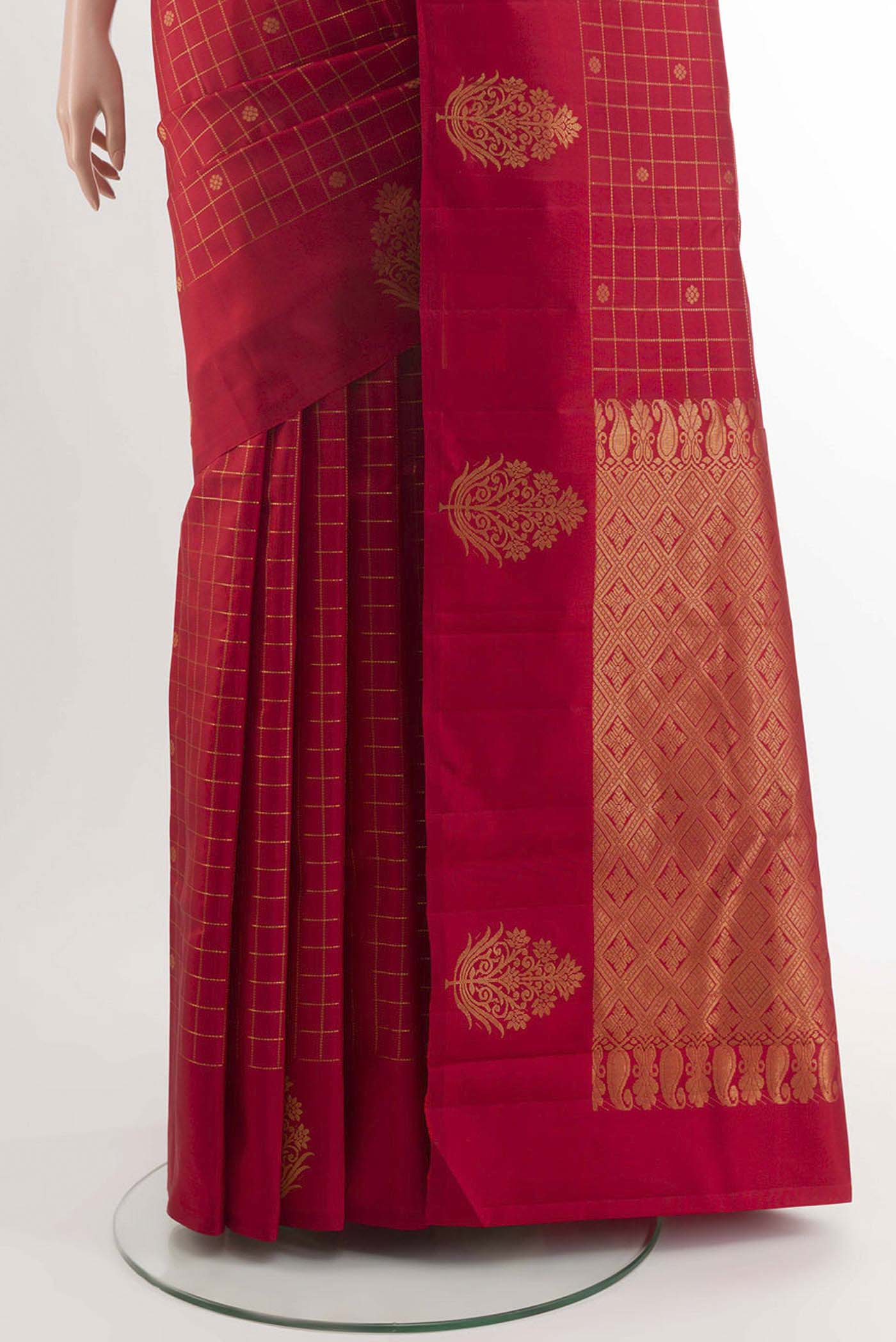 pleats pallu
