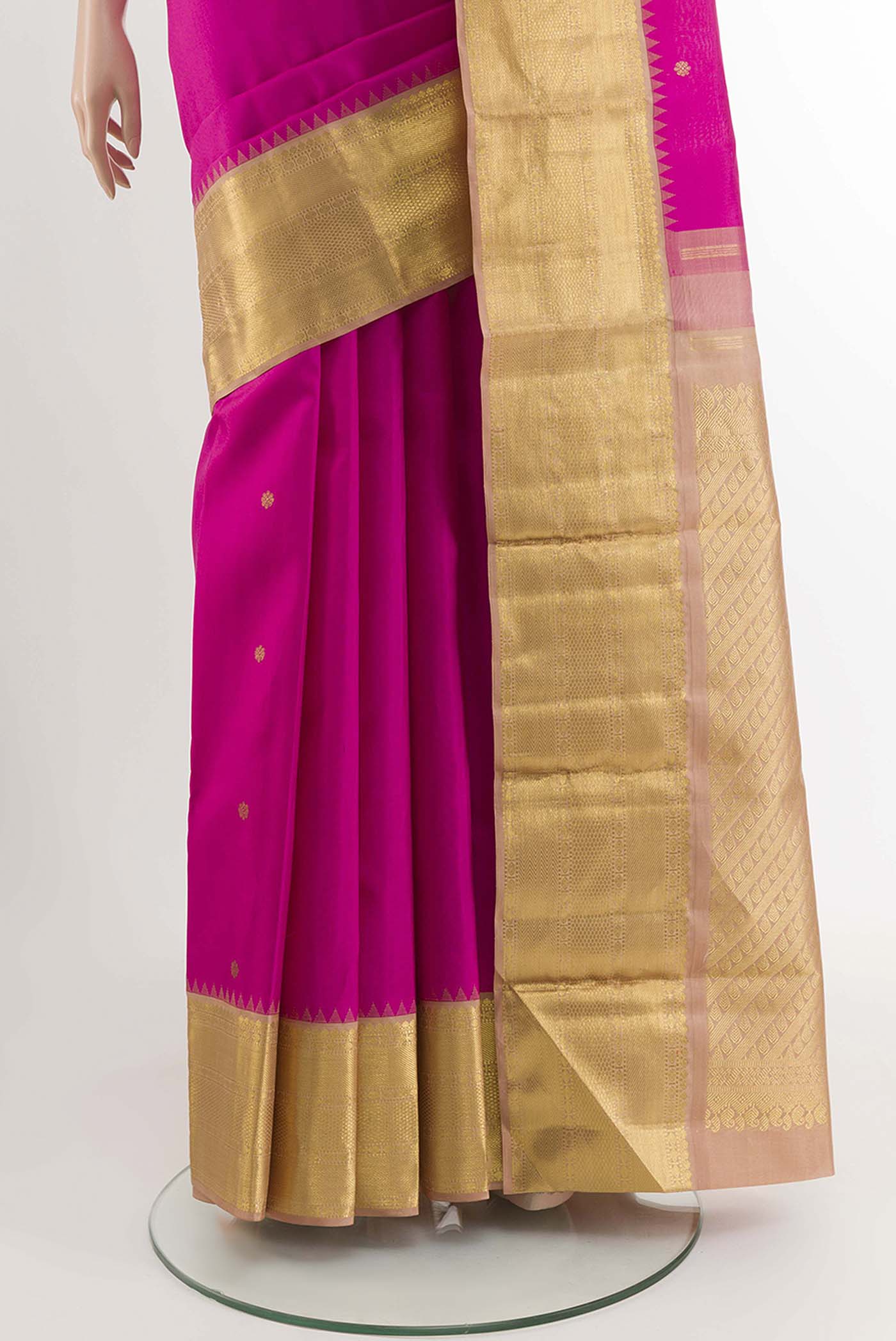 pleats pallu