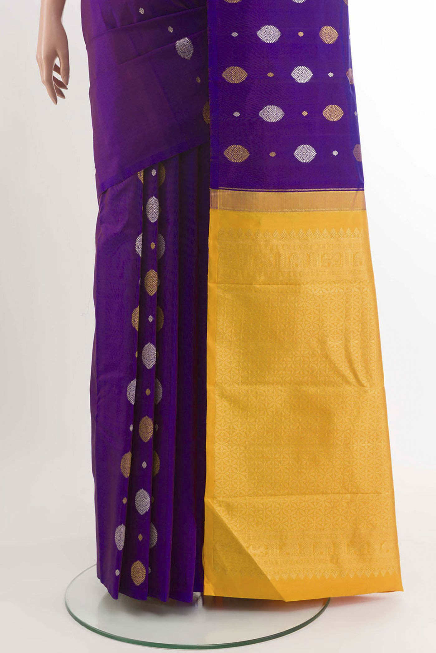 pleats pallu