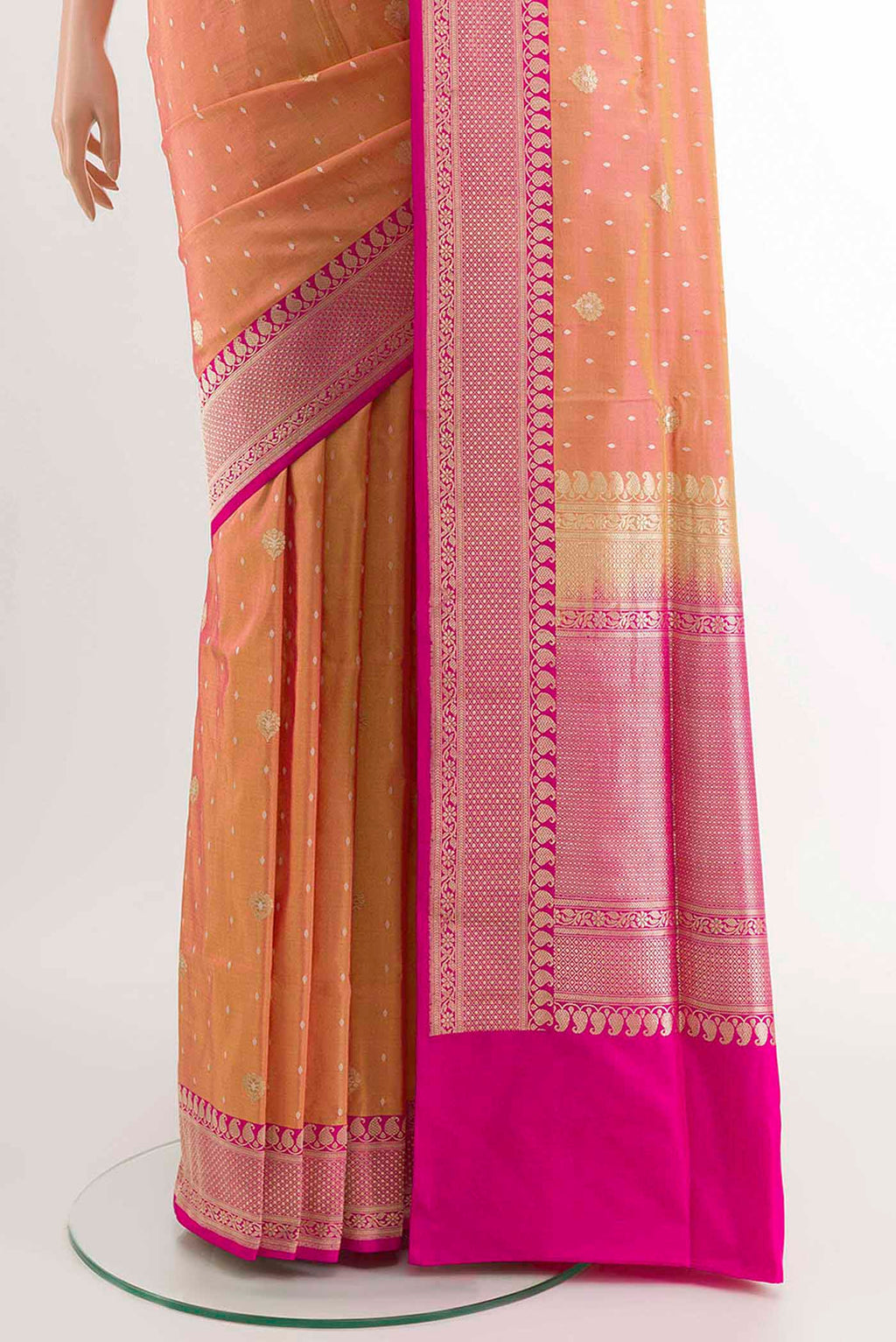 pleats pallu