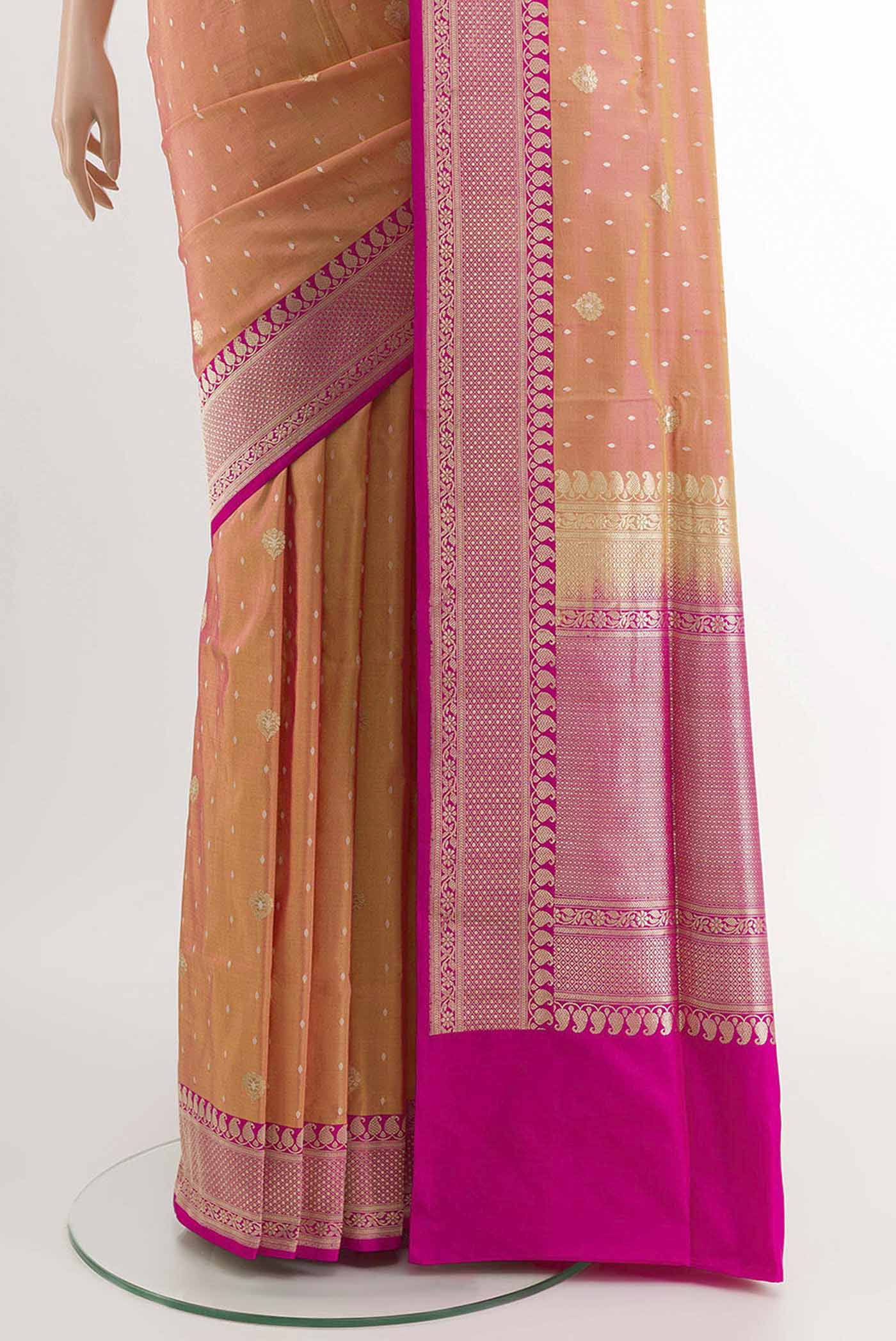pleats pallu