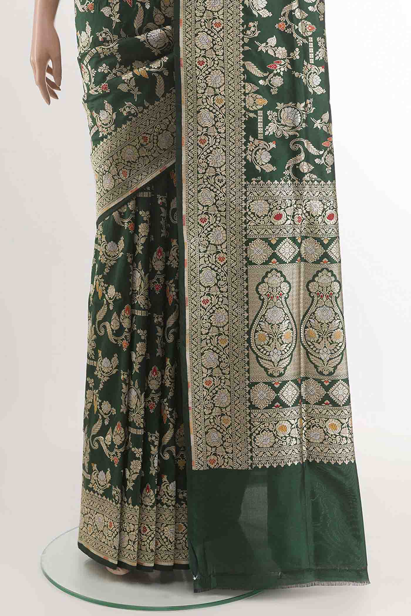 pleats pallu