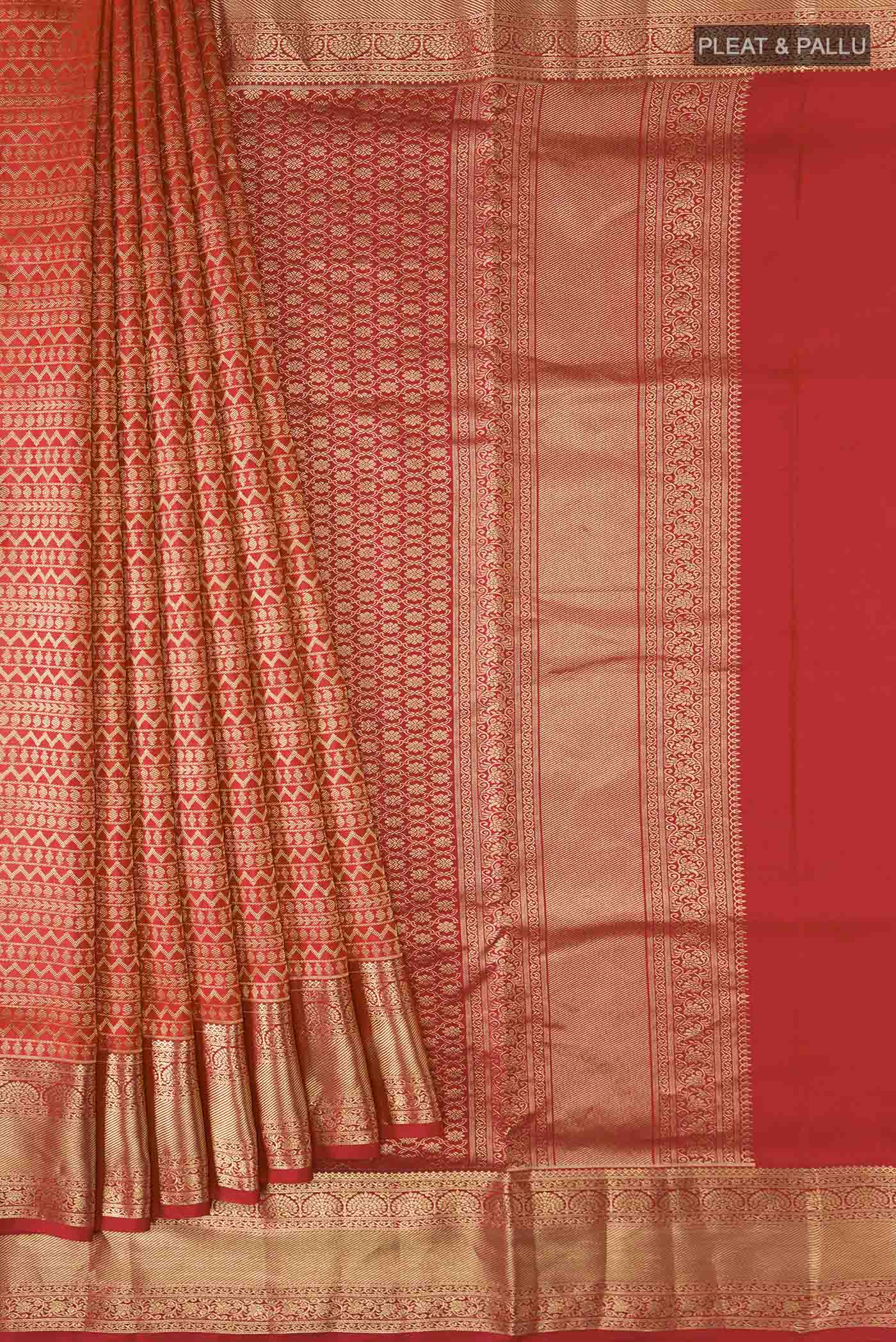 pleats pallu
