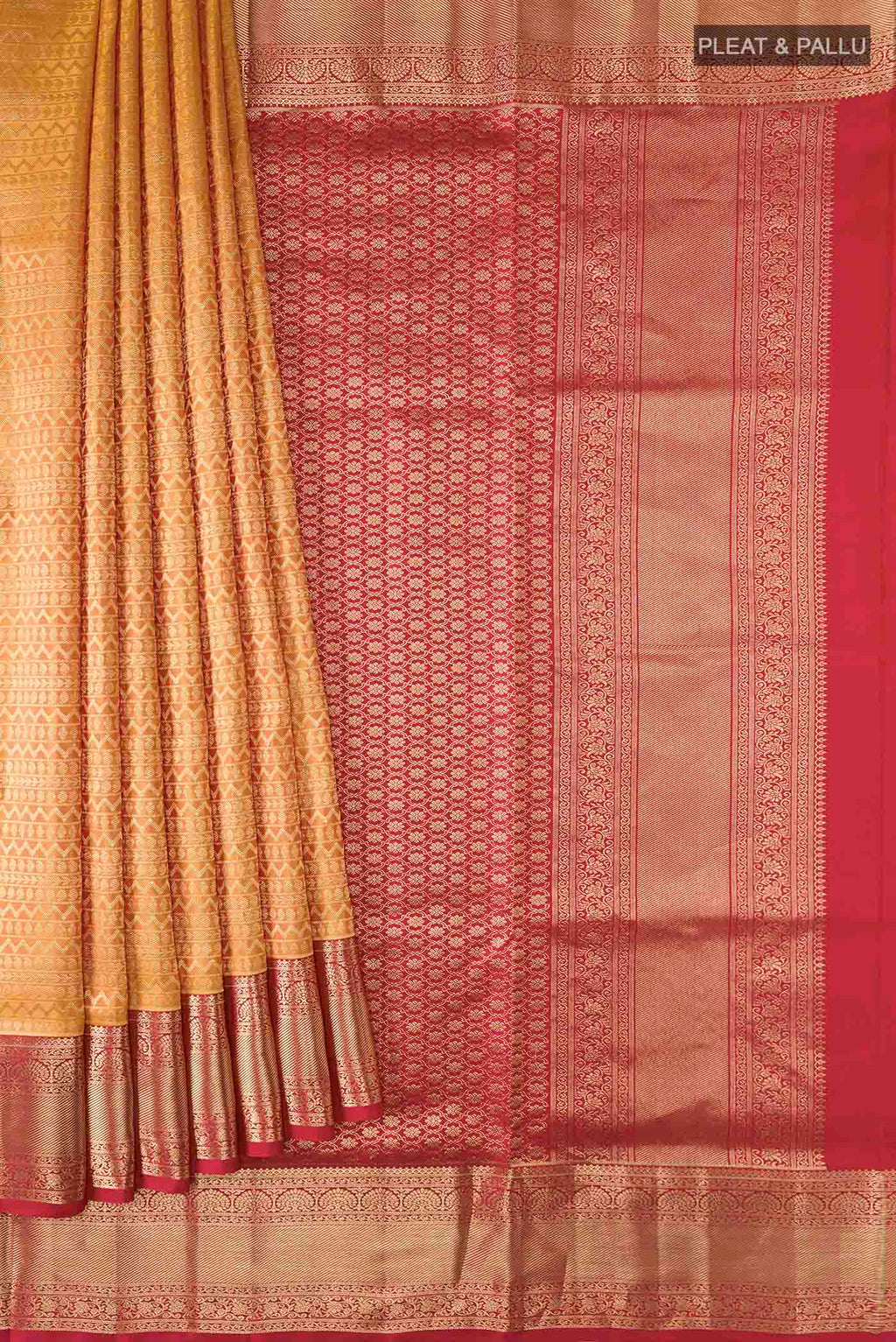 pleats pallu