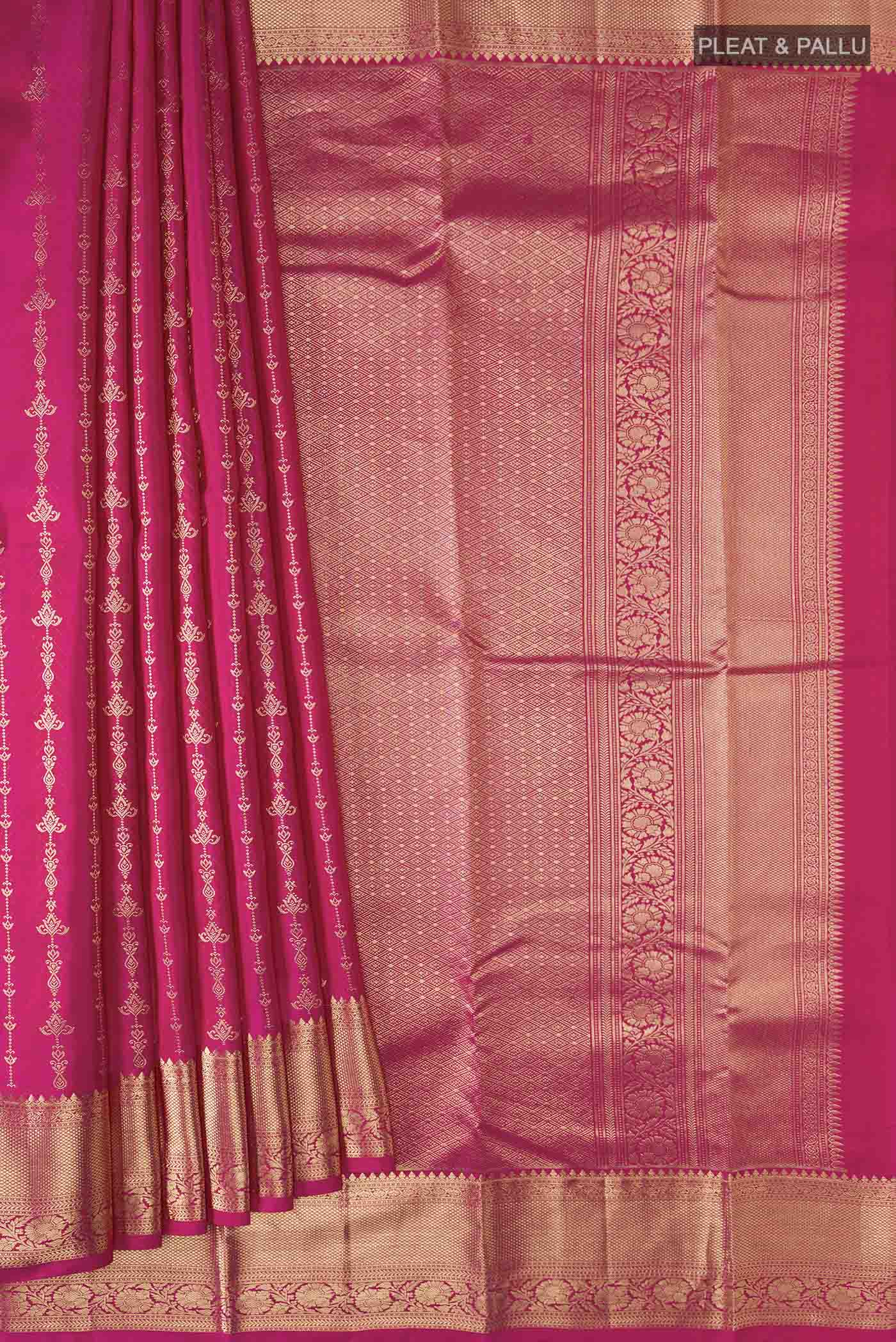 pleats pallu