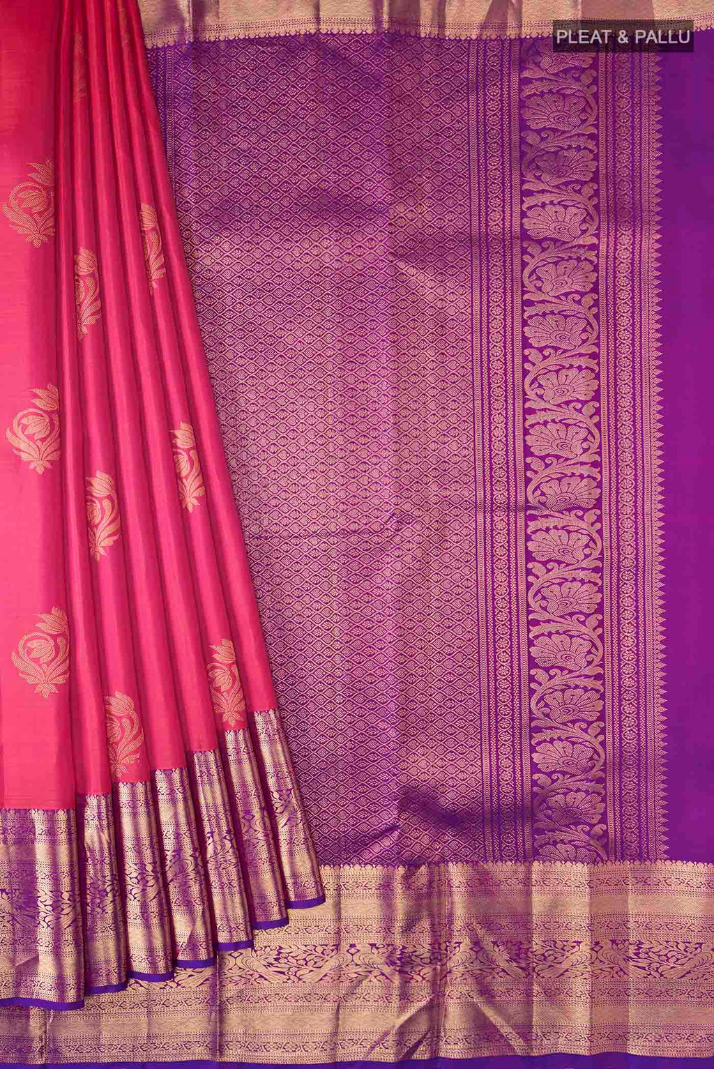 pleats pallu