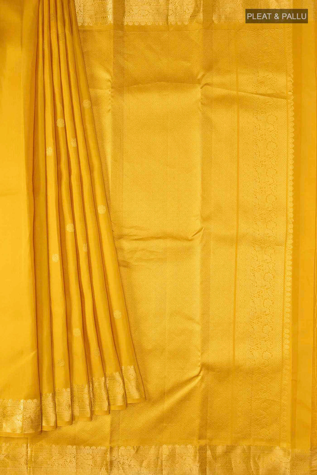 pleats pallu