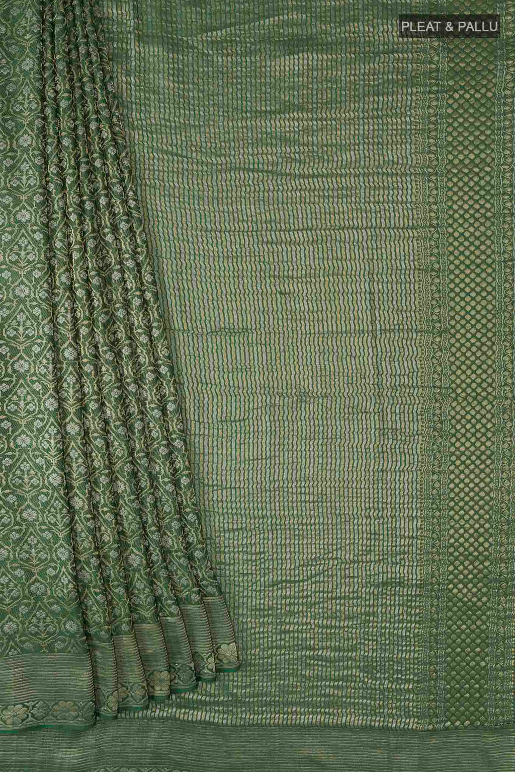 pleats pallu