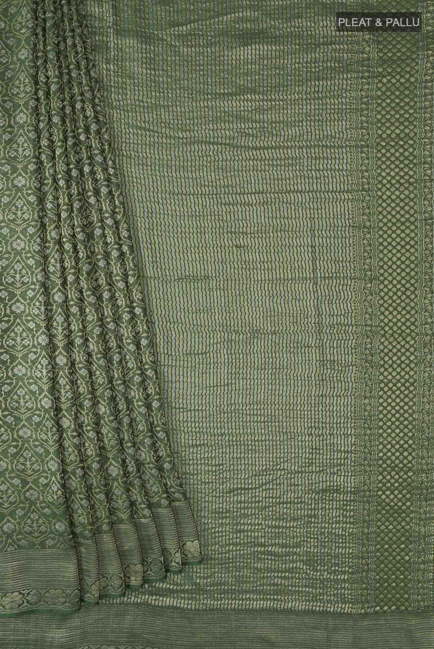 pleats pallu