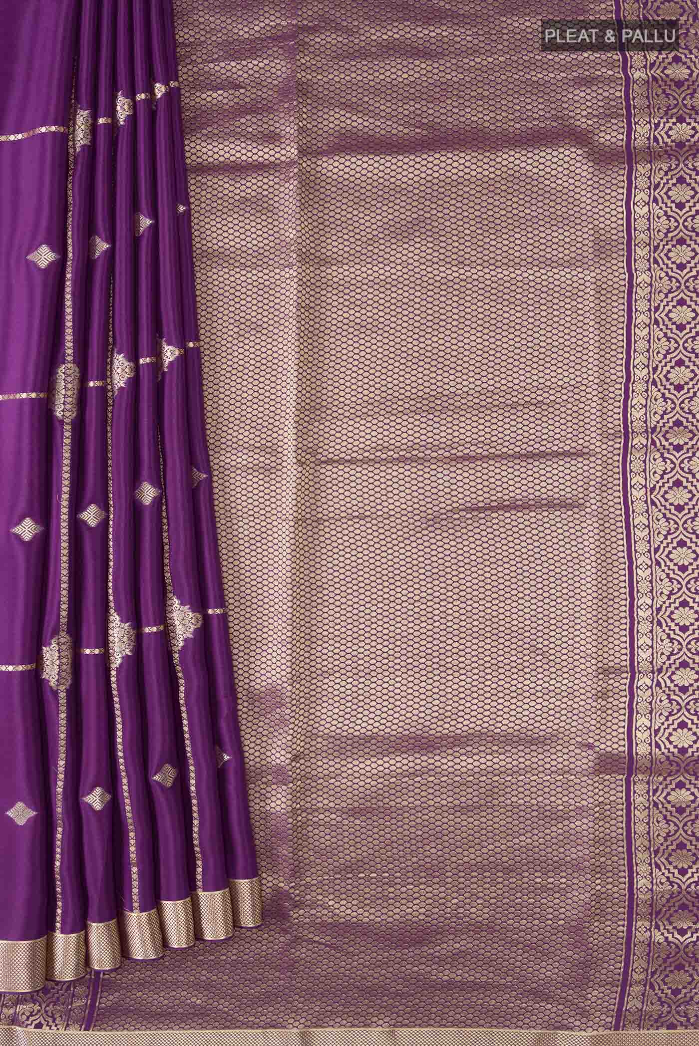 pleats pallu