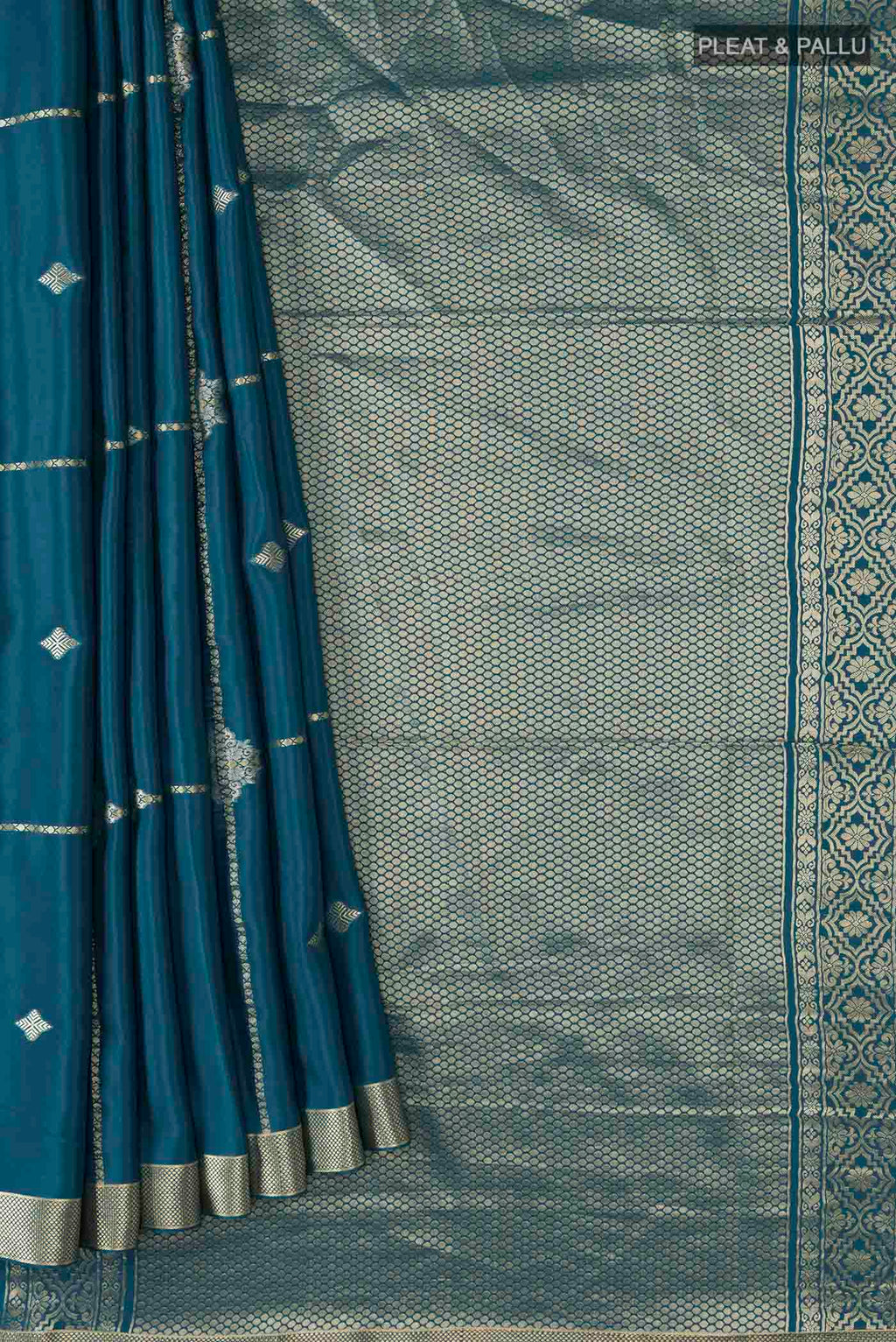 pleats pallu